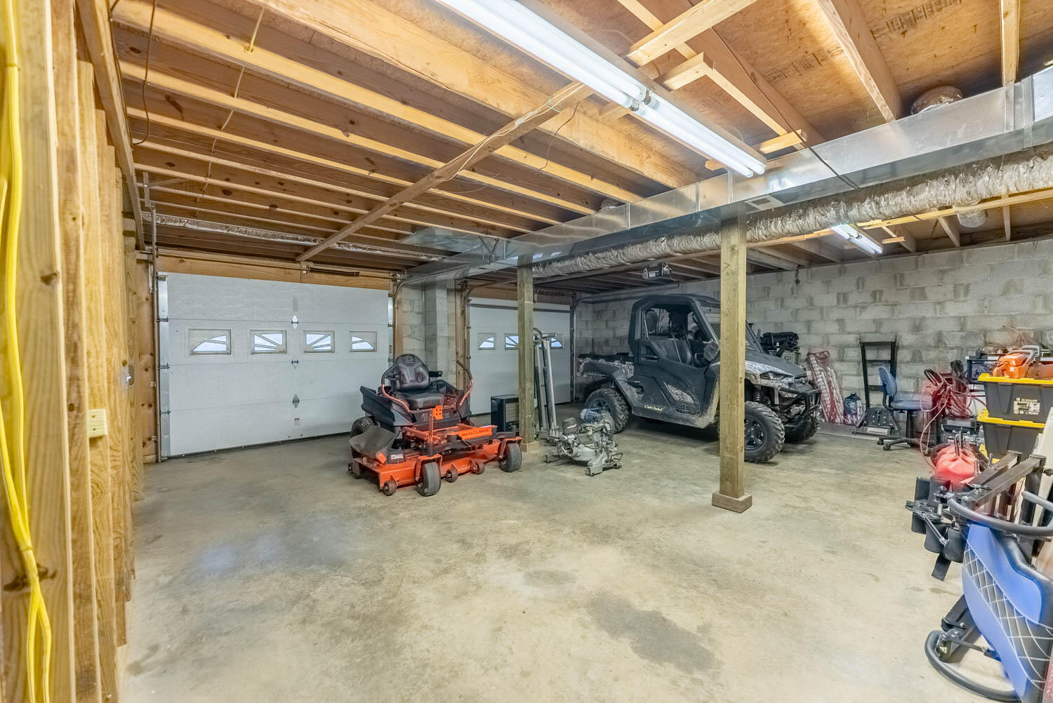 2405 County Road 2710 Property Photo 10