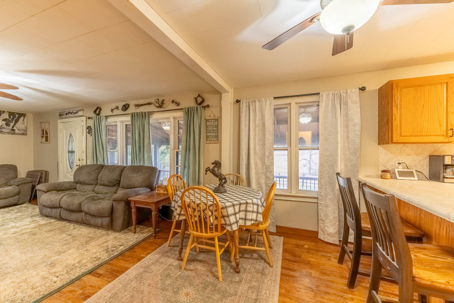 2405 County Road 2710 Property Photo 23