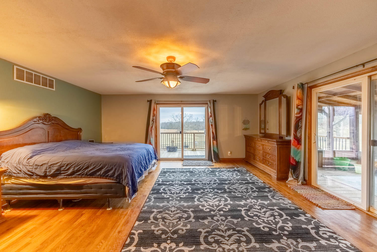 2405 County Road 2710 Property Photo 34