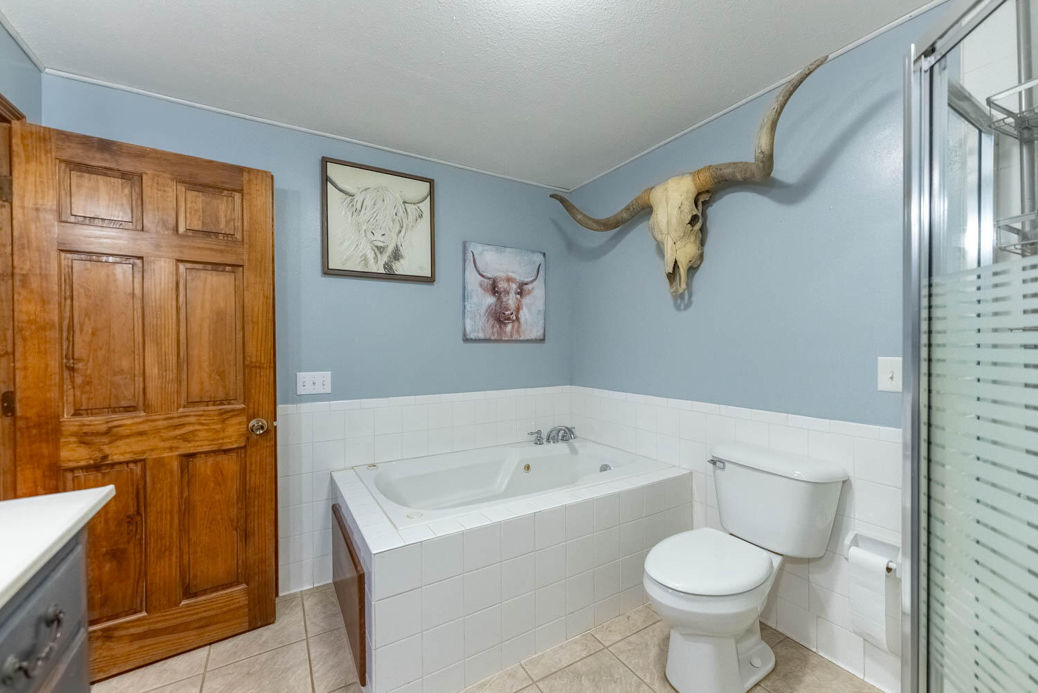 2405 County Road 2710 Property Photo 36