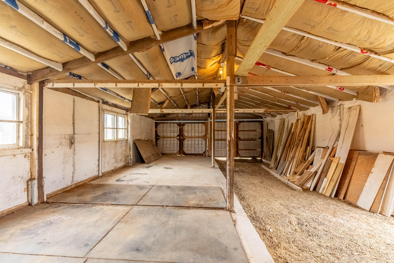 2405 County Road 2710 Property Photo 60