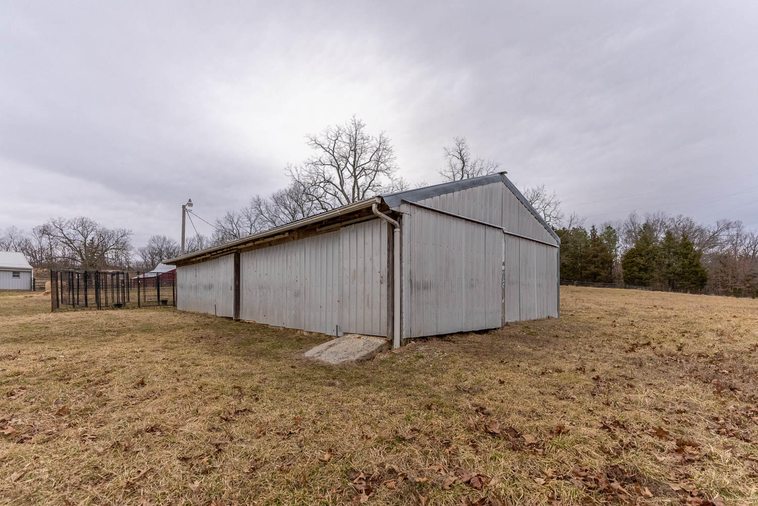 2405 County Road 2710 Property Photo 62