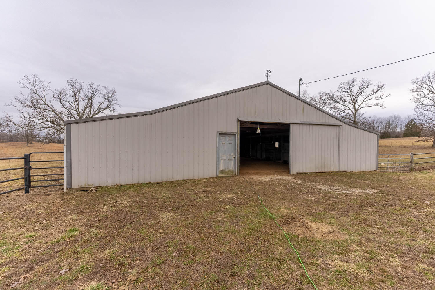 2405 County Road 2710 Property Photo 68