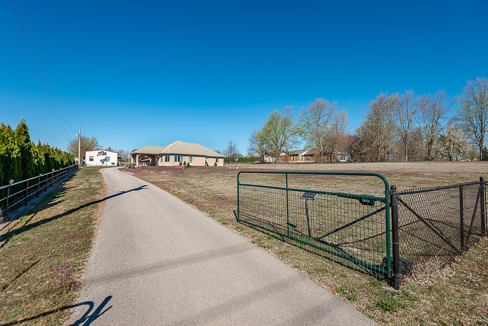 5111 Highway F Property Photo 2