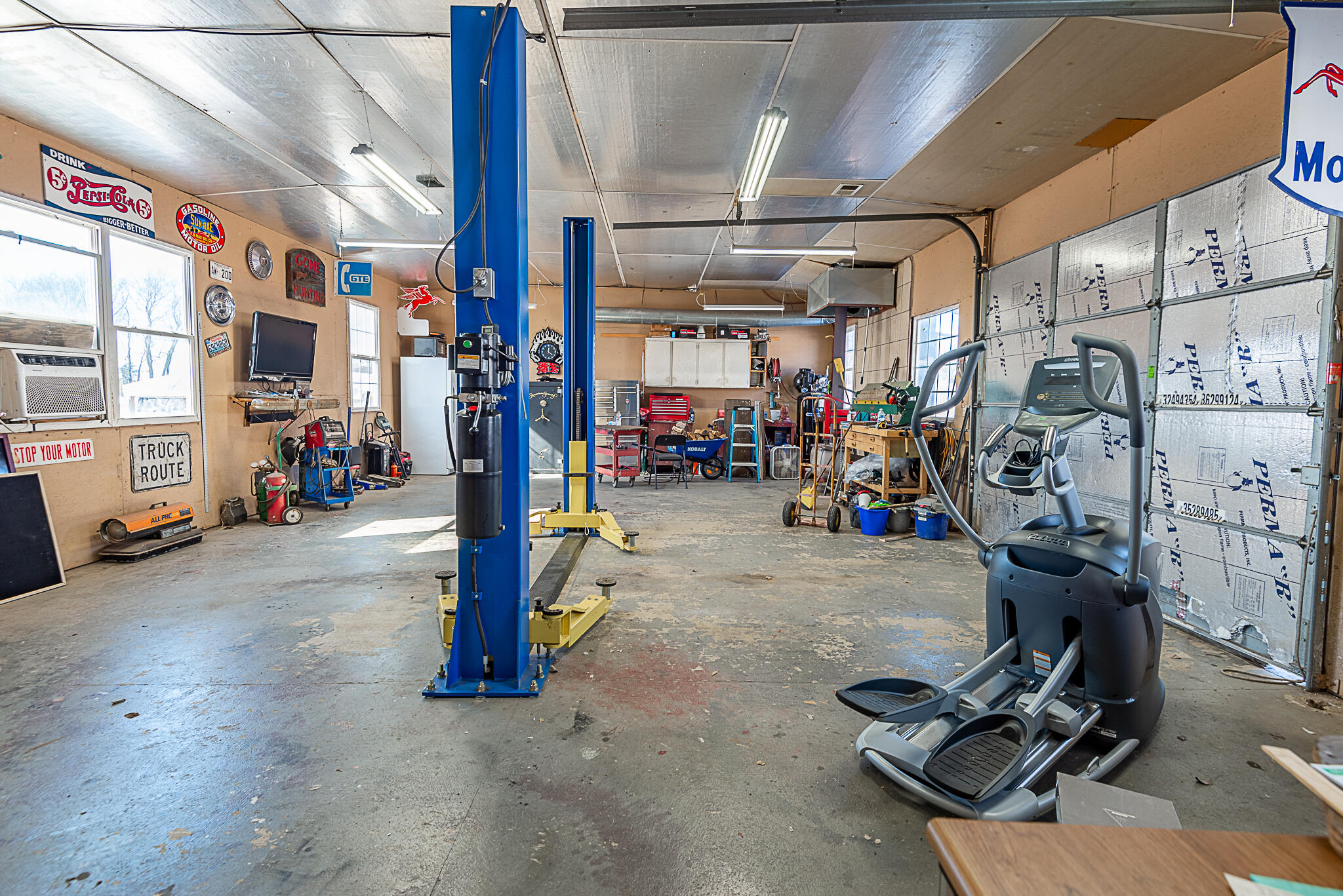 5111 Highway F Property Photo 49