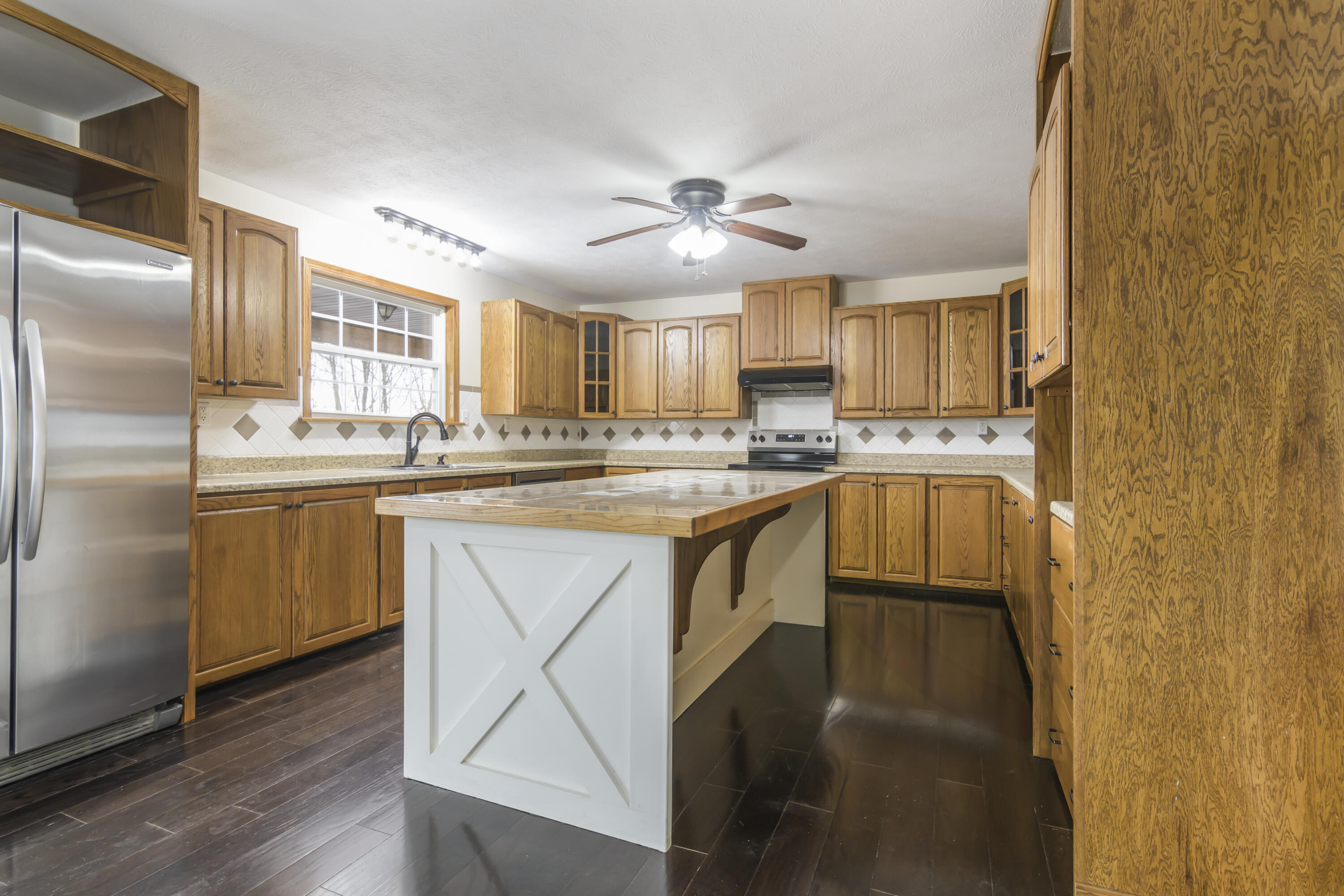 1220 South Marshfield Road Property Photo 16