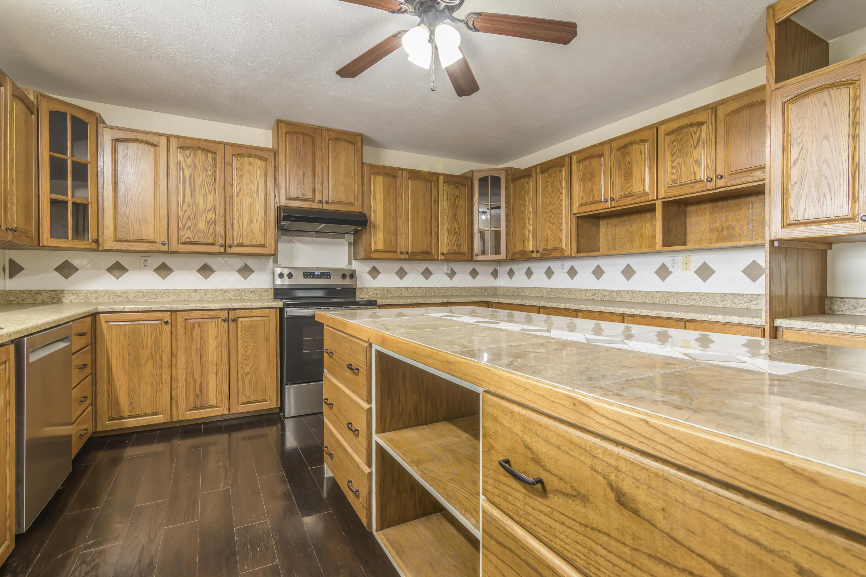 1220 South Marshfield Road Property Photo 20