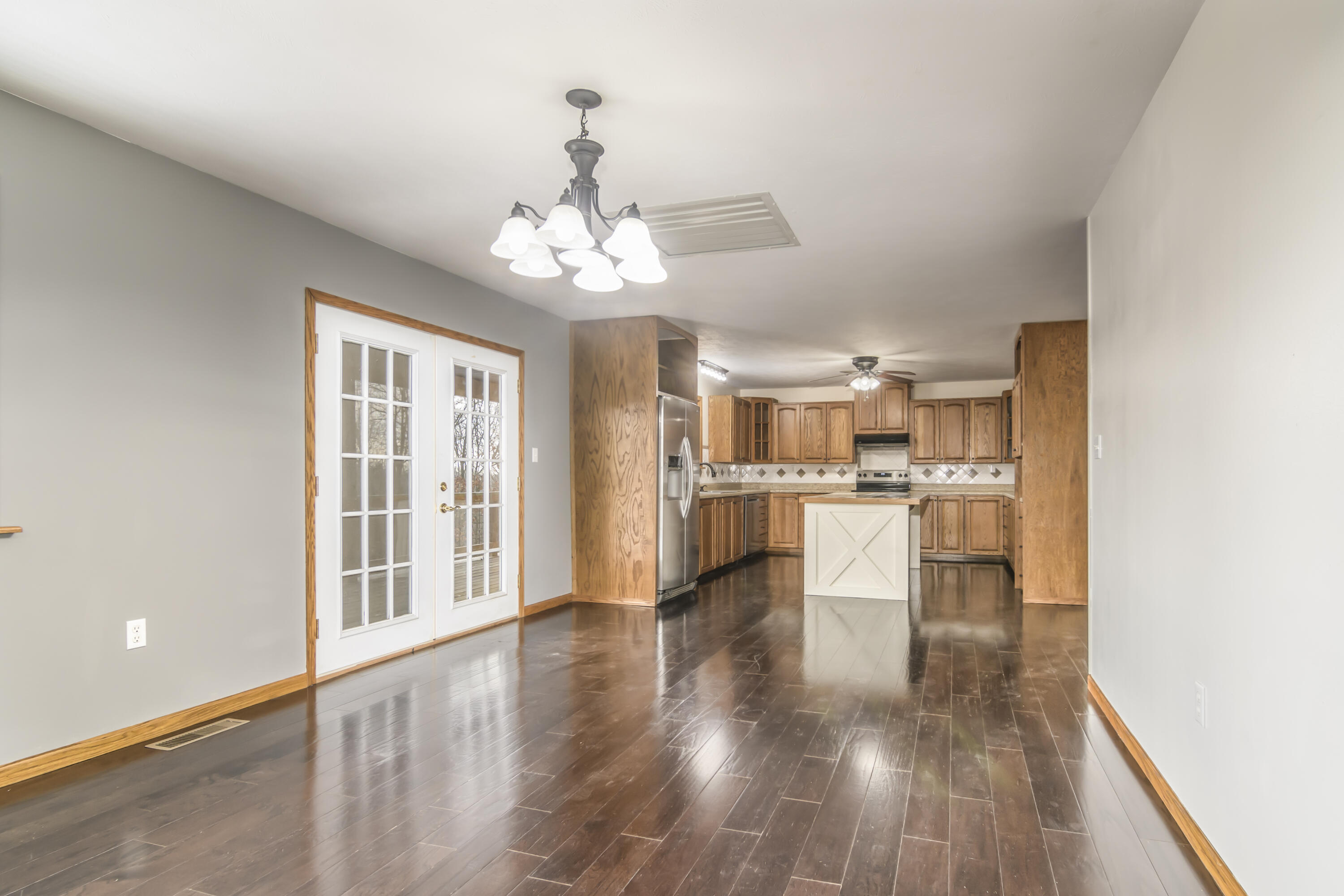 1220 South Marshfield Road Property Photo 22