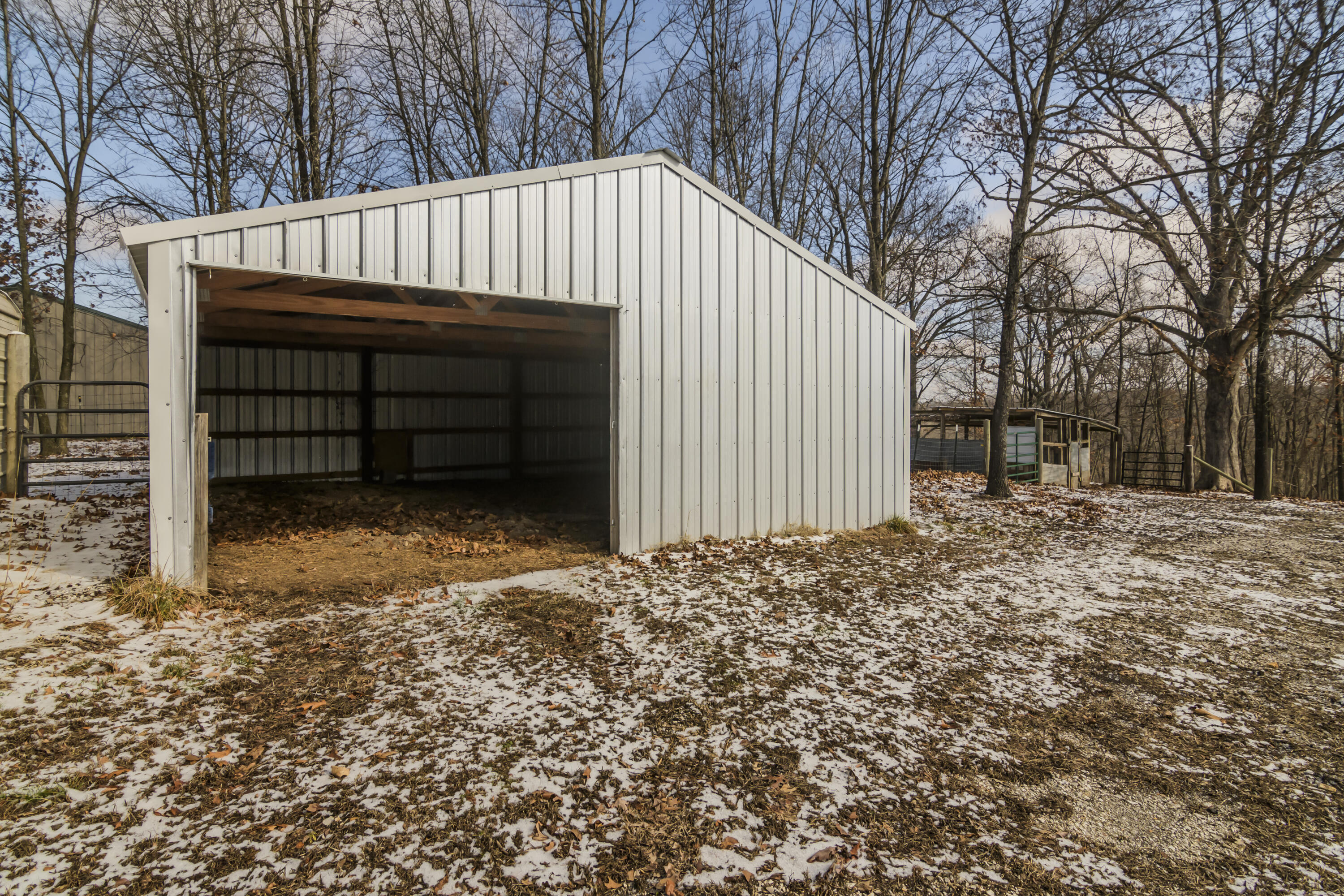 1220 South Marshfield Road Property Photo 46