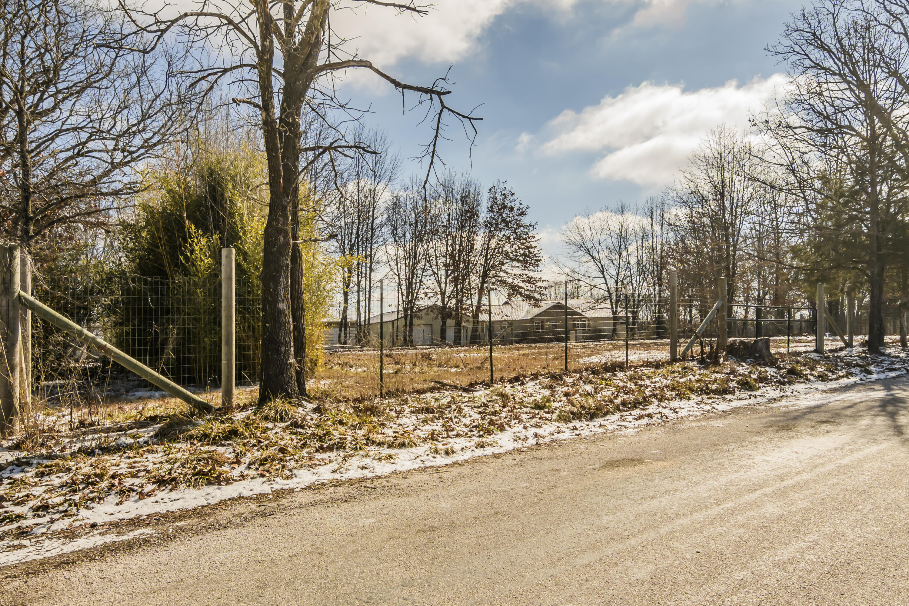 1220 South Marshfield Road Property Photo 50