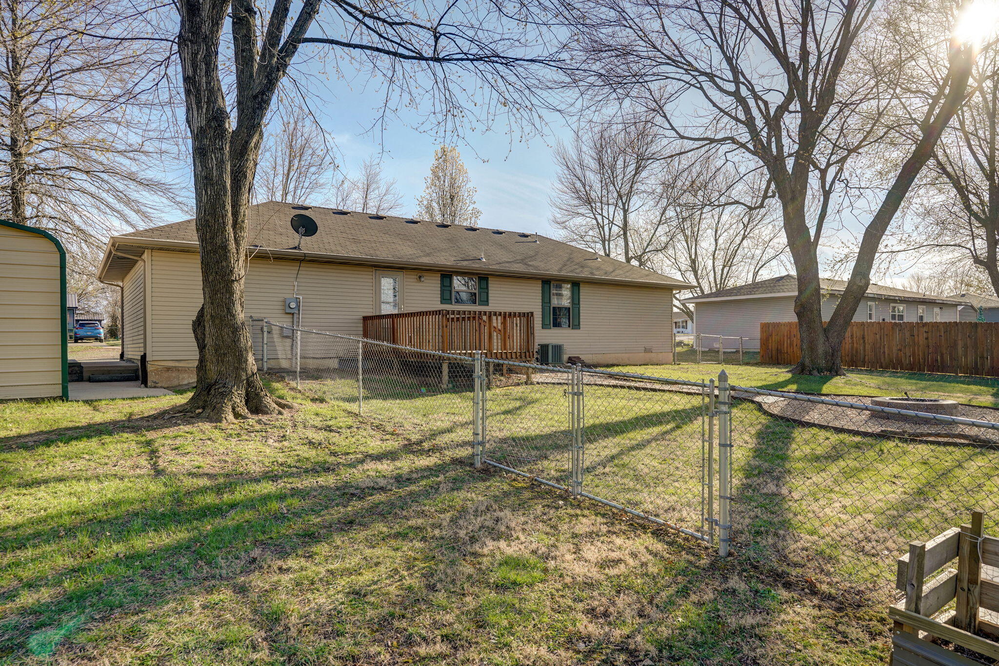 519 Wilson Way Property Photo 30