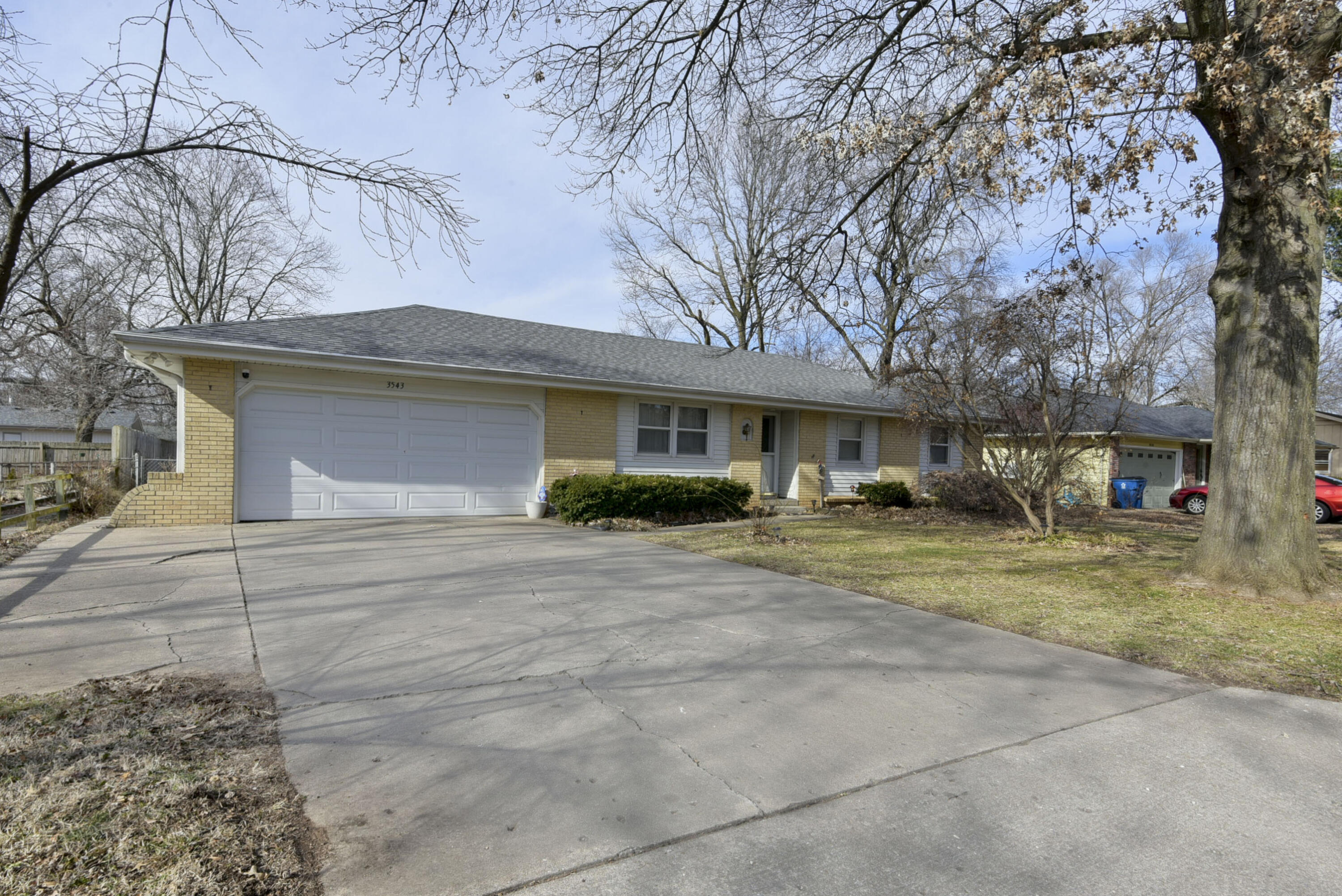 3543 South Newton Avenue Property Photo 1
