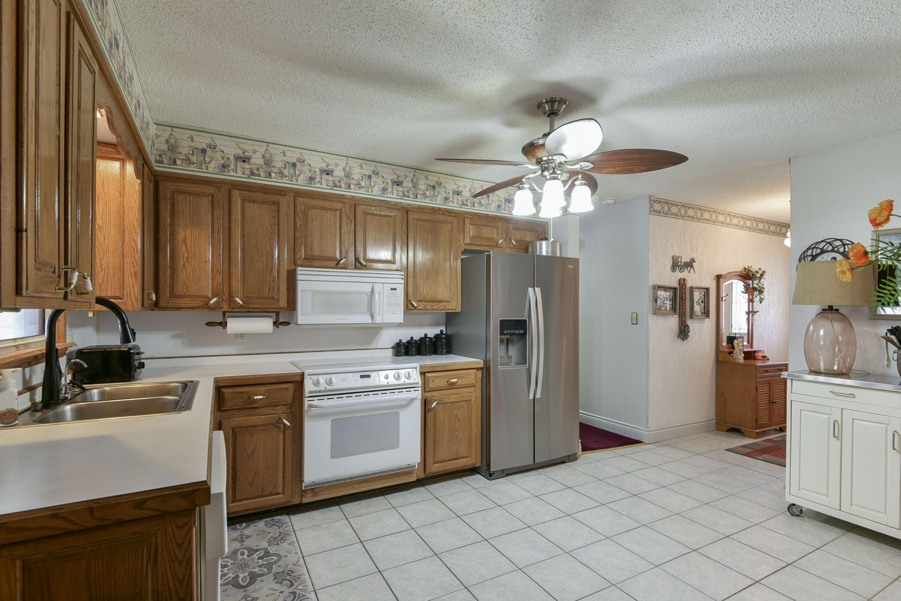3543 South Newton Avenue Property Photo 12