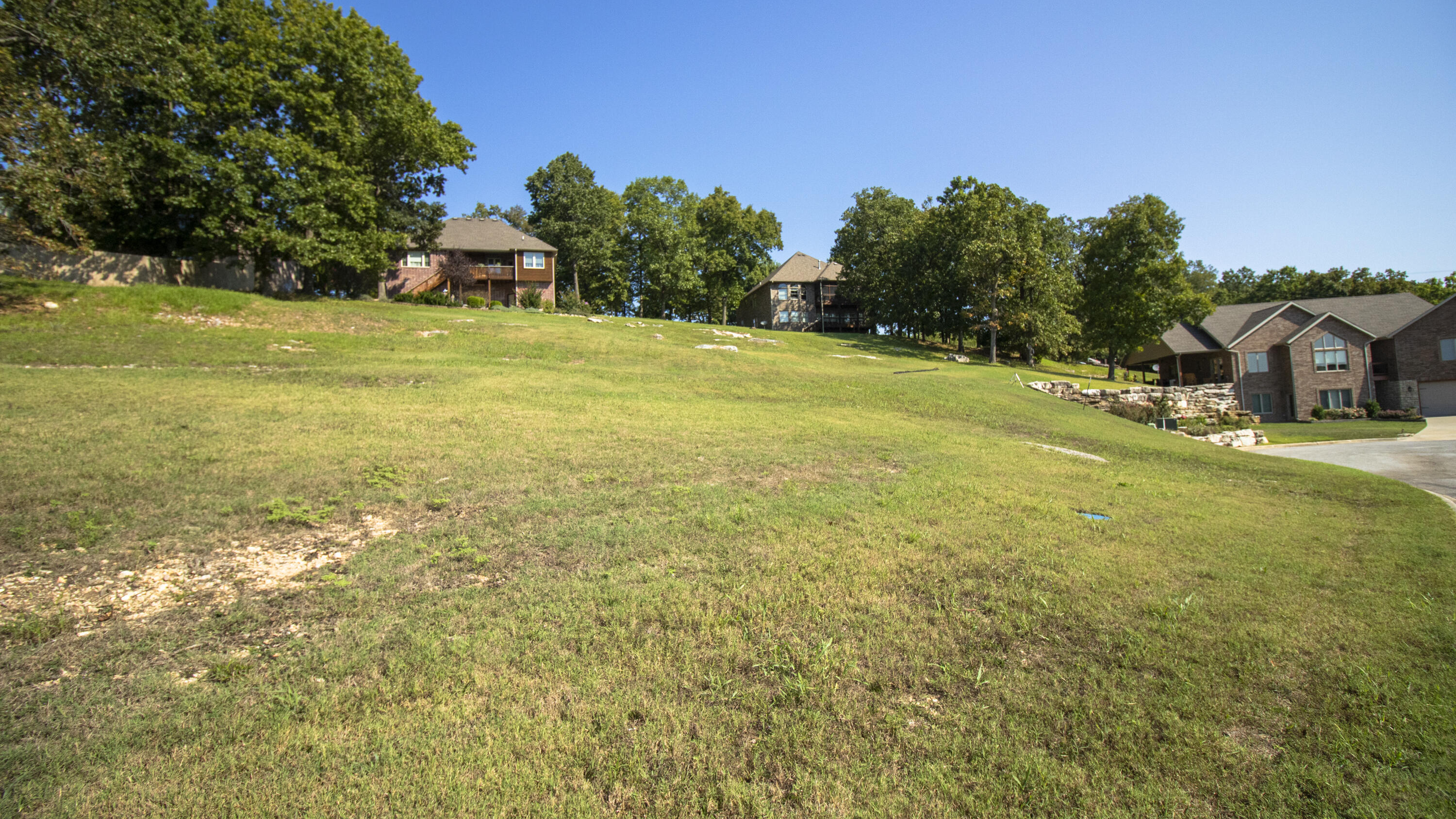 000 Southview Property Photo 7