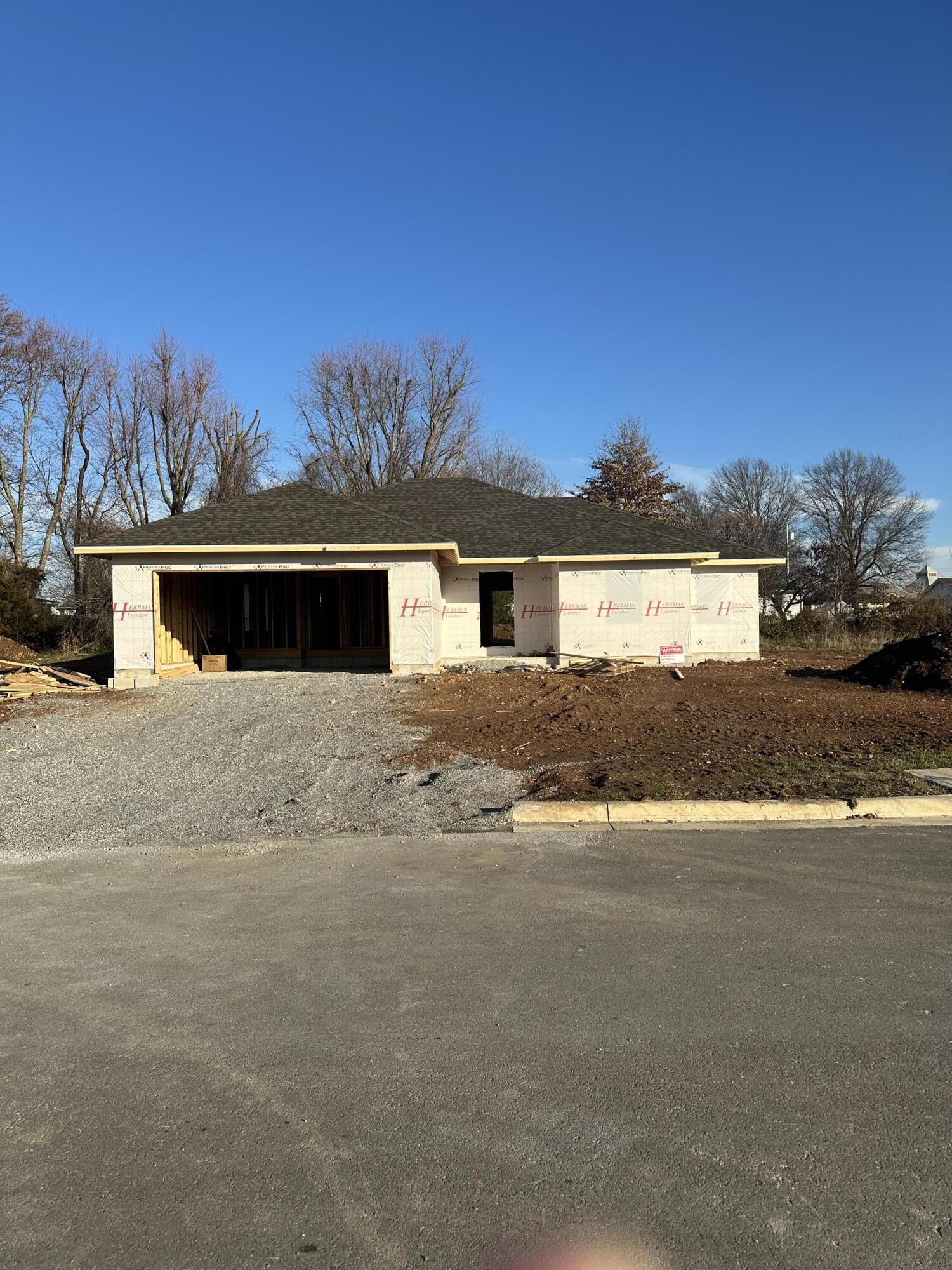 41 Whitley Lane Property Photo 1