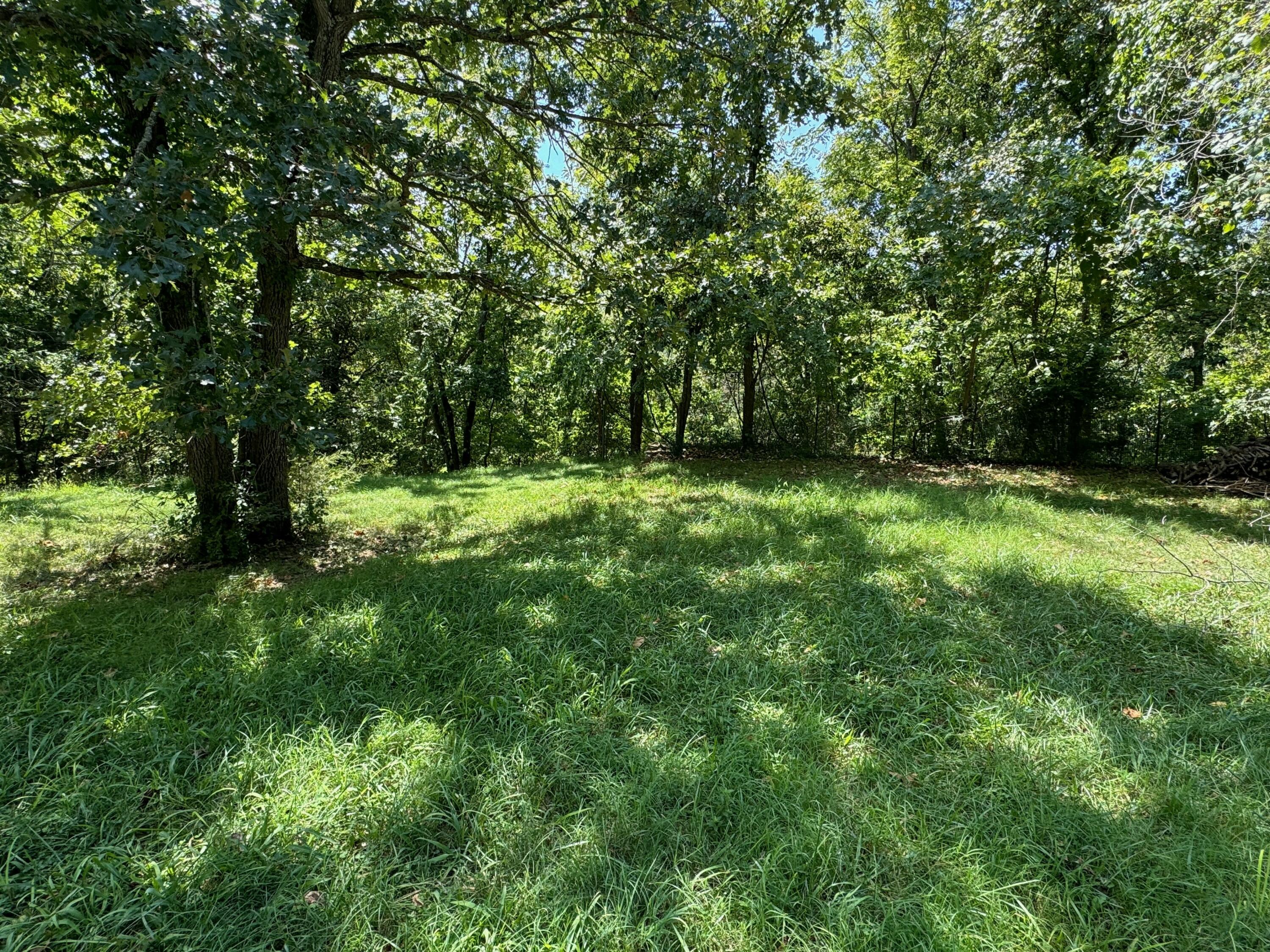 550 North 10th Avenue Property Photo 2