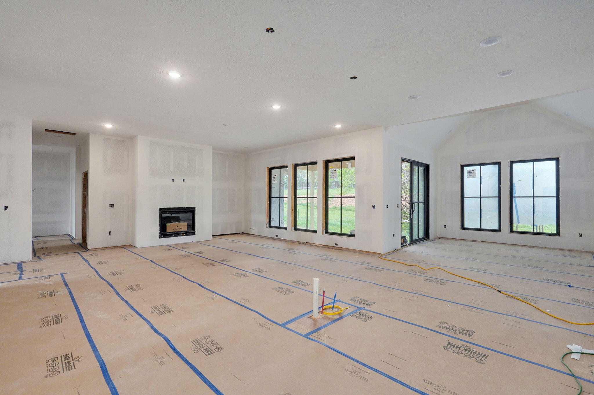 5177 South Barbarosa Court Property Photo 3
