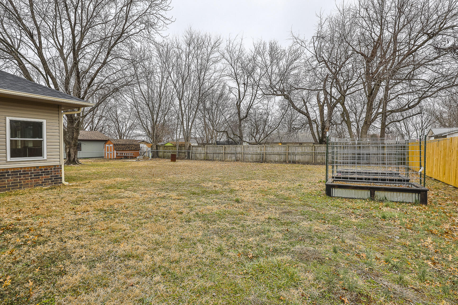 1930 South Hedgewood Drive Property Photo 26