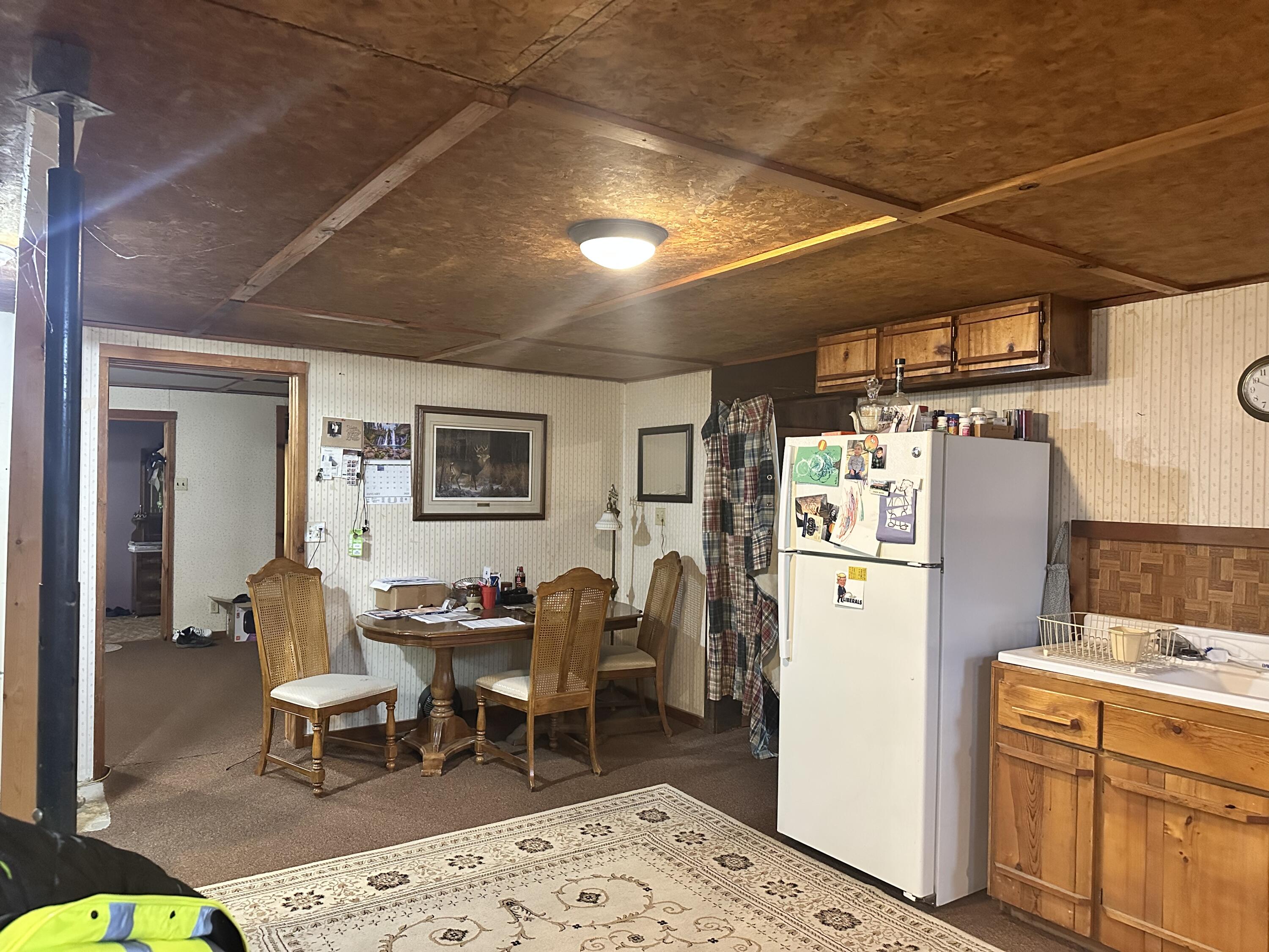 8551 West State Highway 76 Property Photo 8