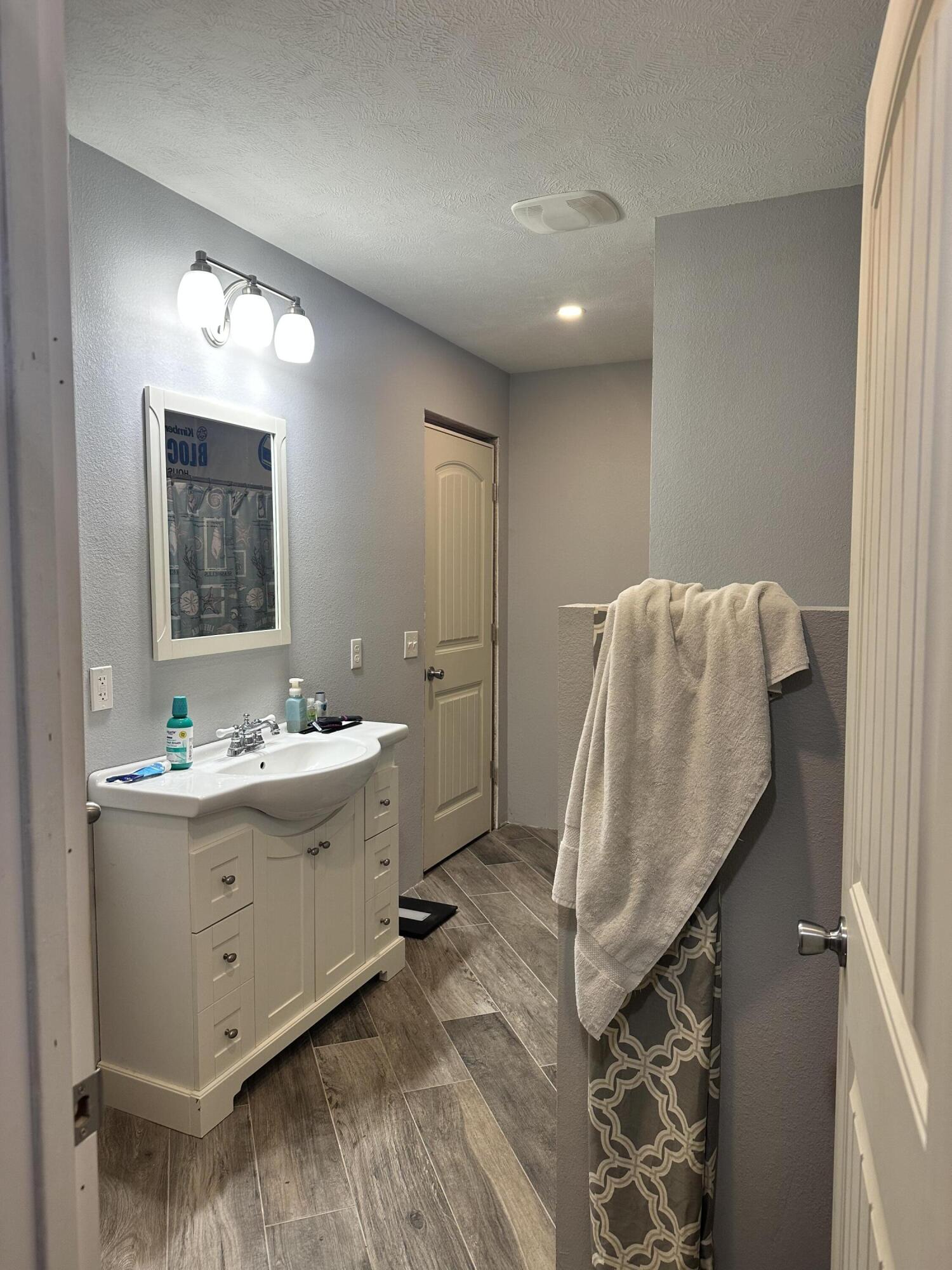 8551 West State Highway 76 Property Photo 10
