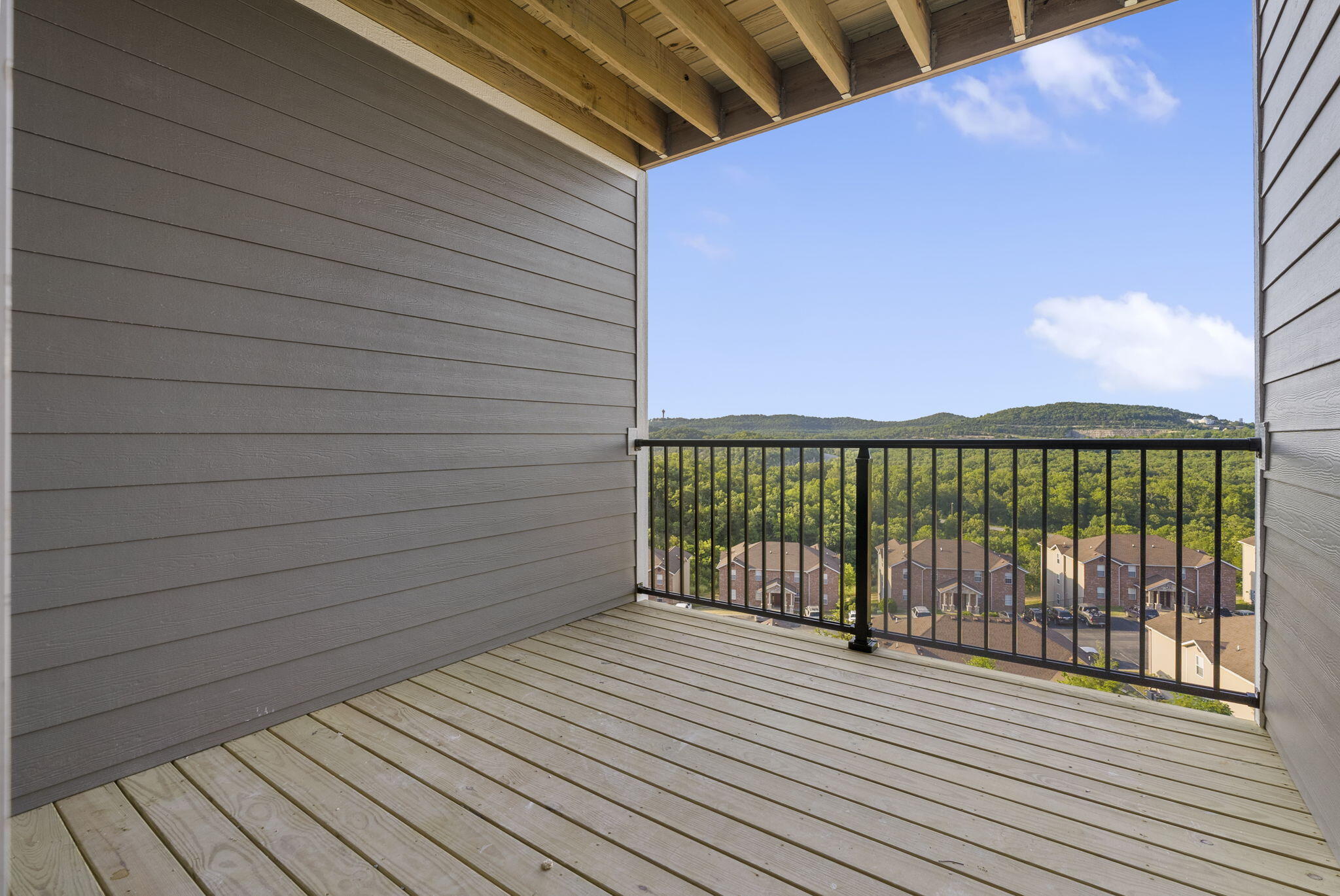 3008 North Vineyards Terrace Property Photo 16