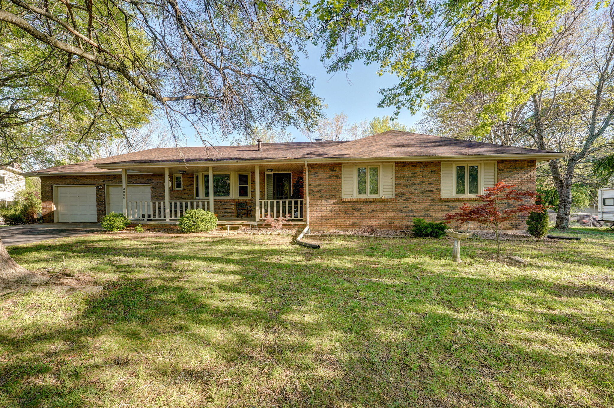 1300 East Melanie Lane Property Photo 1