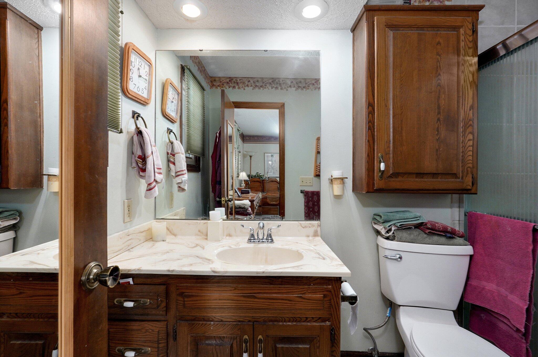 1300 East Melanie Lane Property Photo 15
