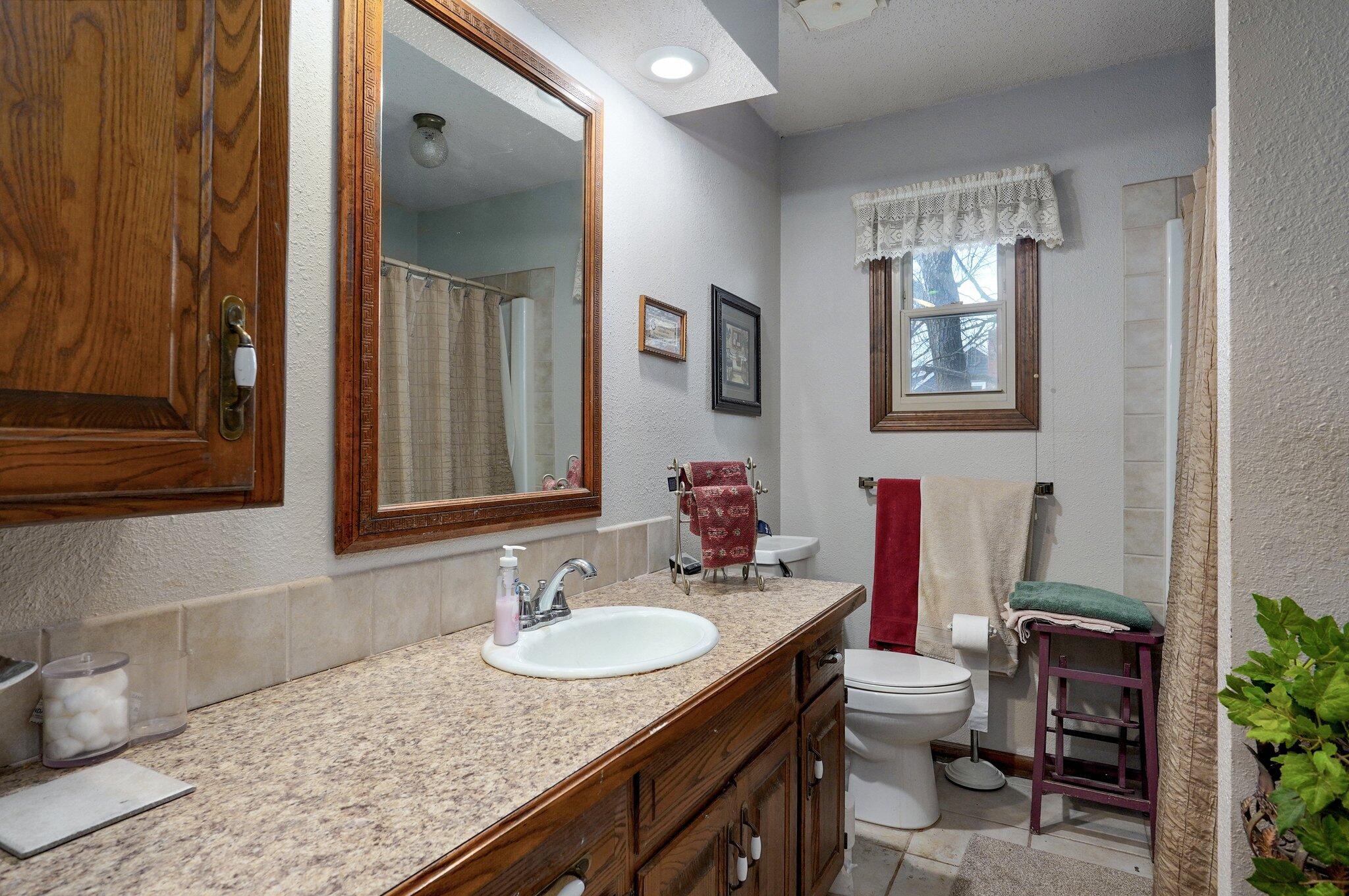 1300 East Melanie Lane Property Photo 19