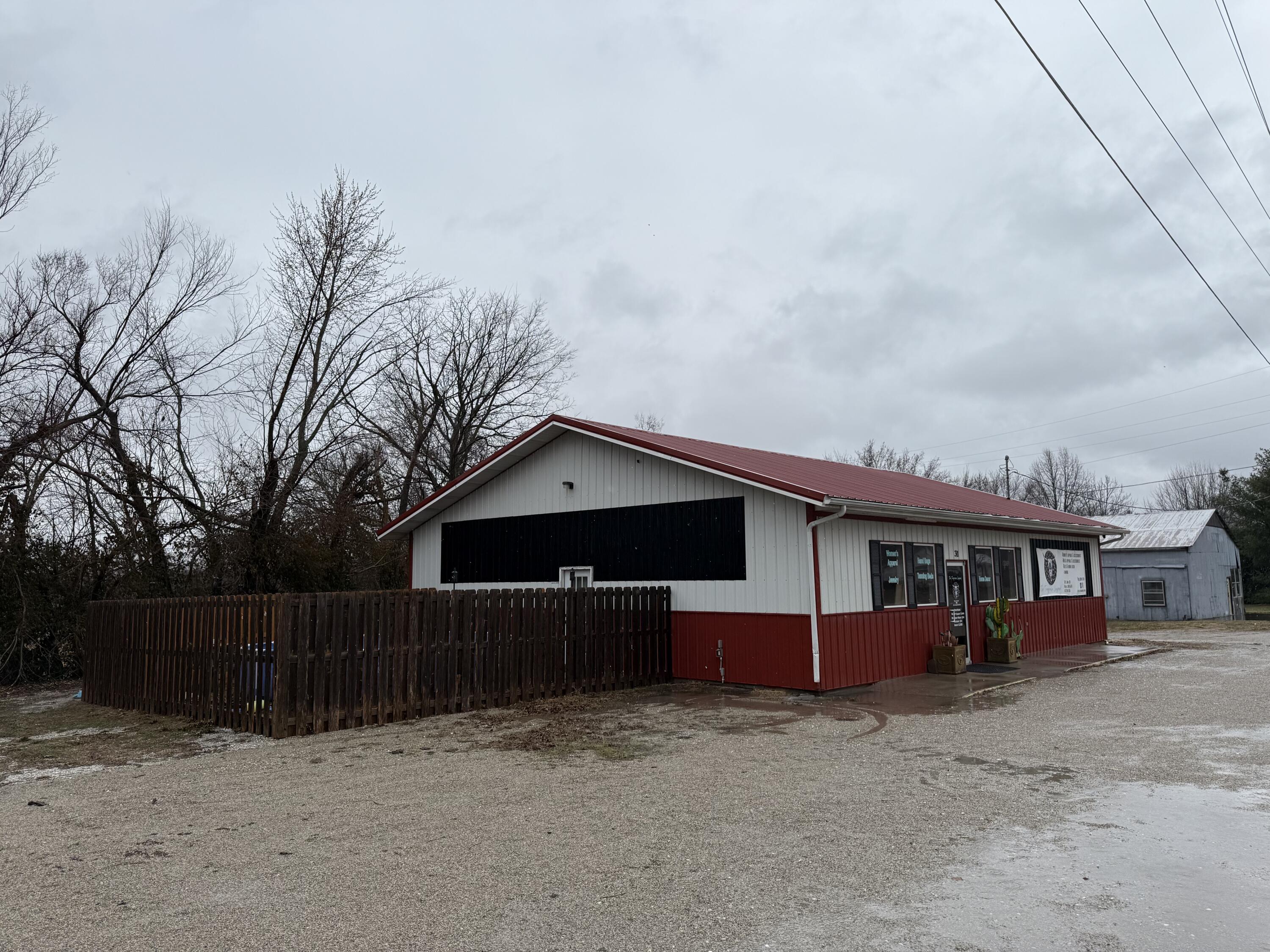 311 Hwy 39 Property Photo 12