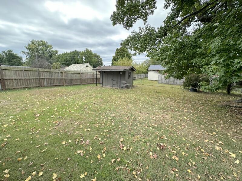 4051 South Fairway Avenue Property Photo 8