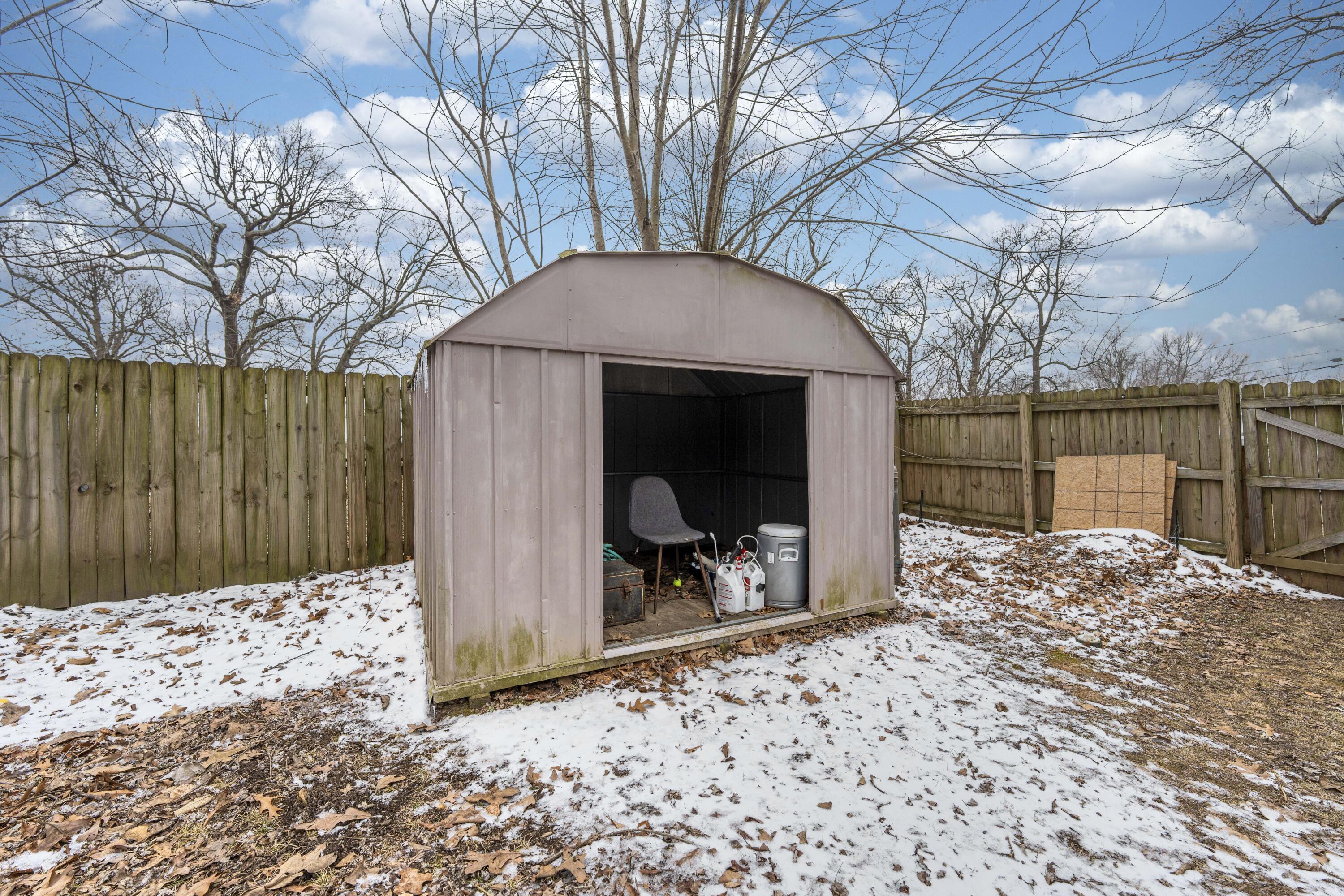 1020 South Gelven Avenue Property Photo 23