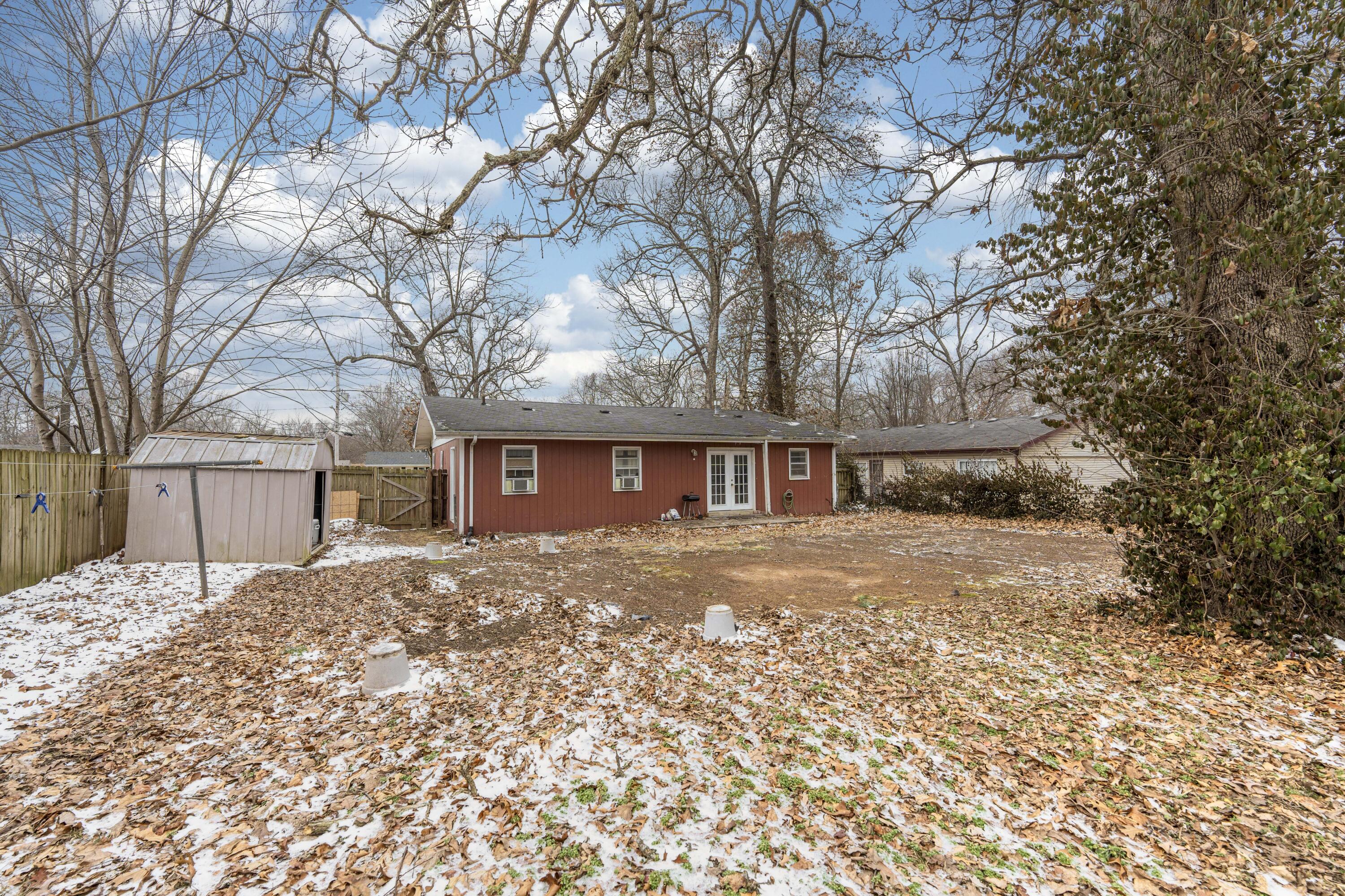 1020 South Gelven Avenue Property Photo 24
