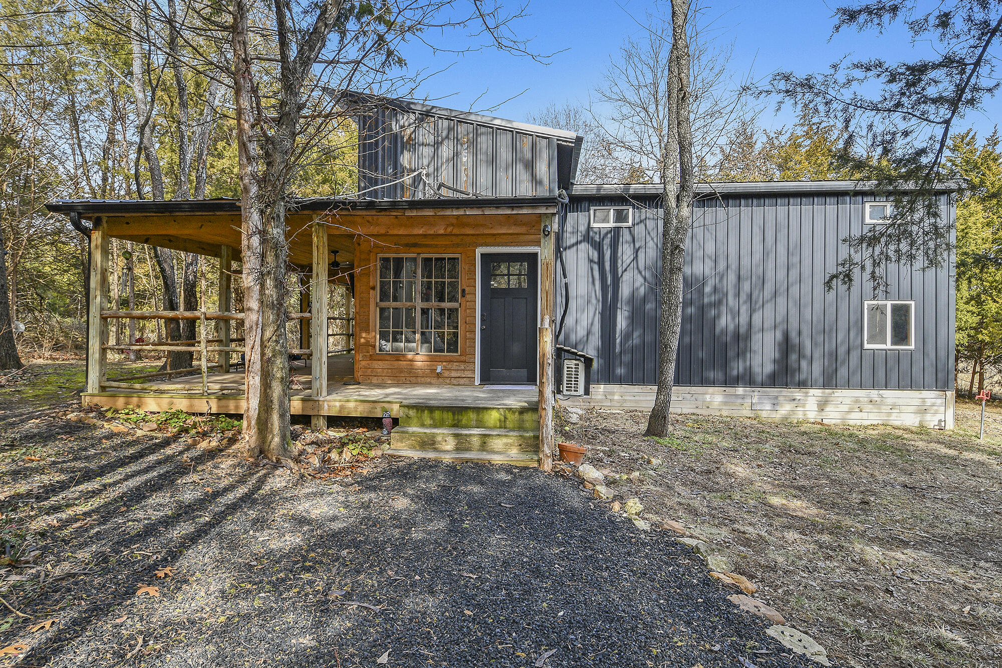 1939 East 540th Road Property Photo 1
