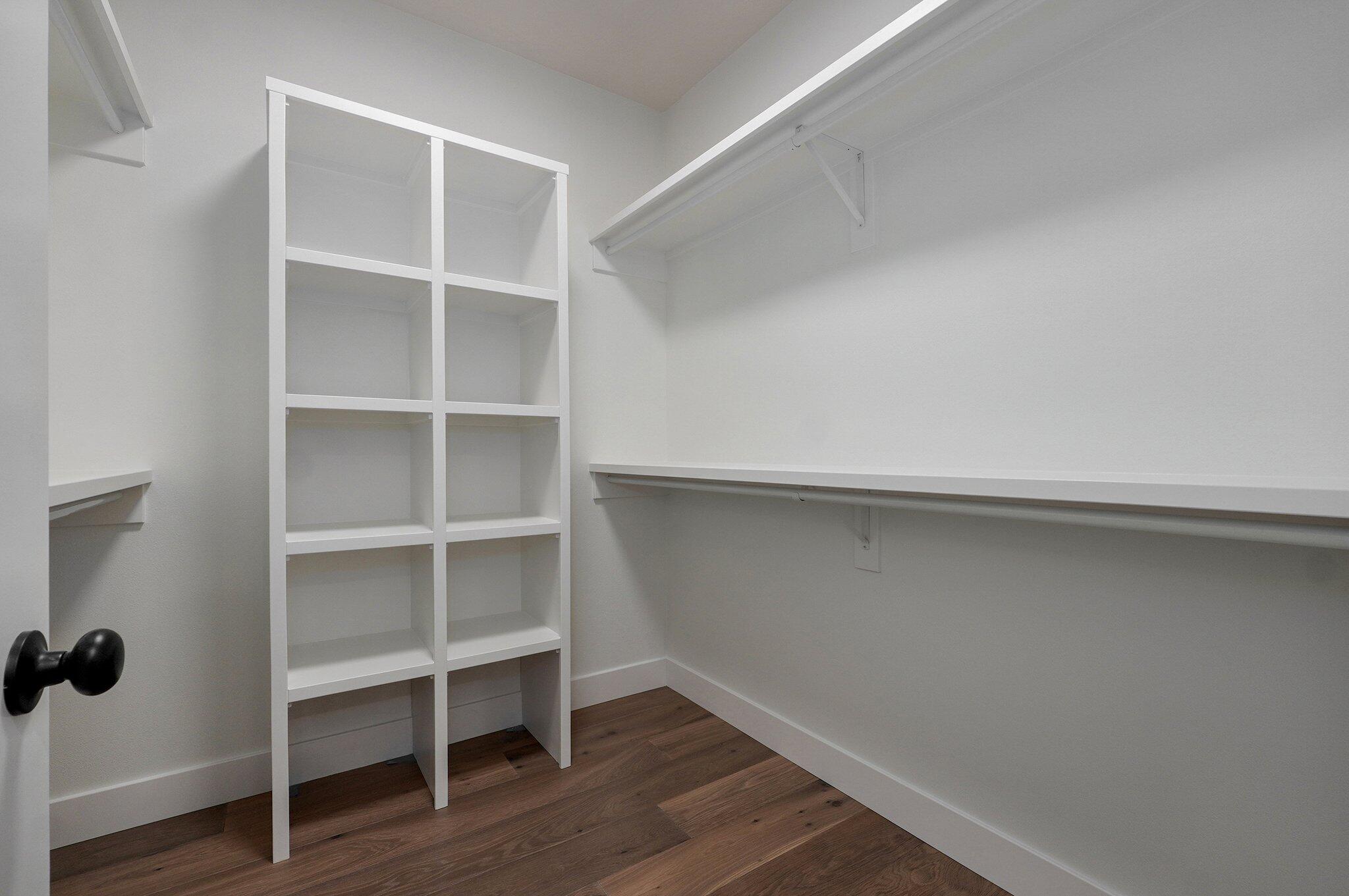 5942 South Franklin Avenue Property Photo 24