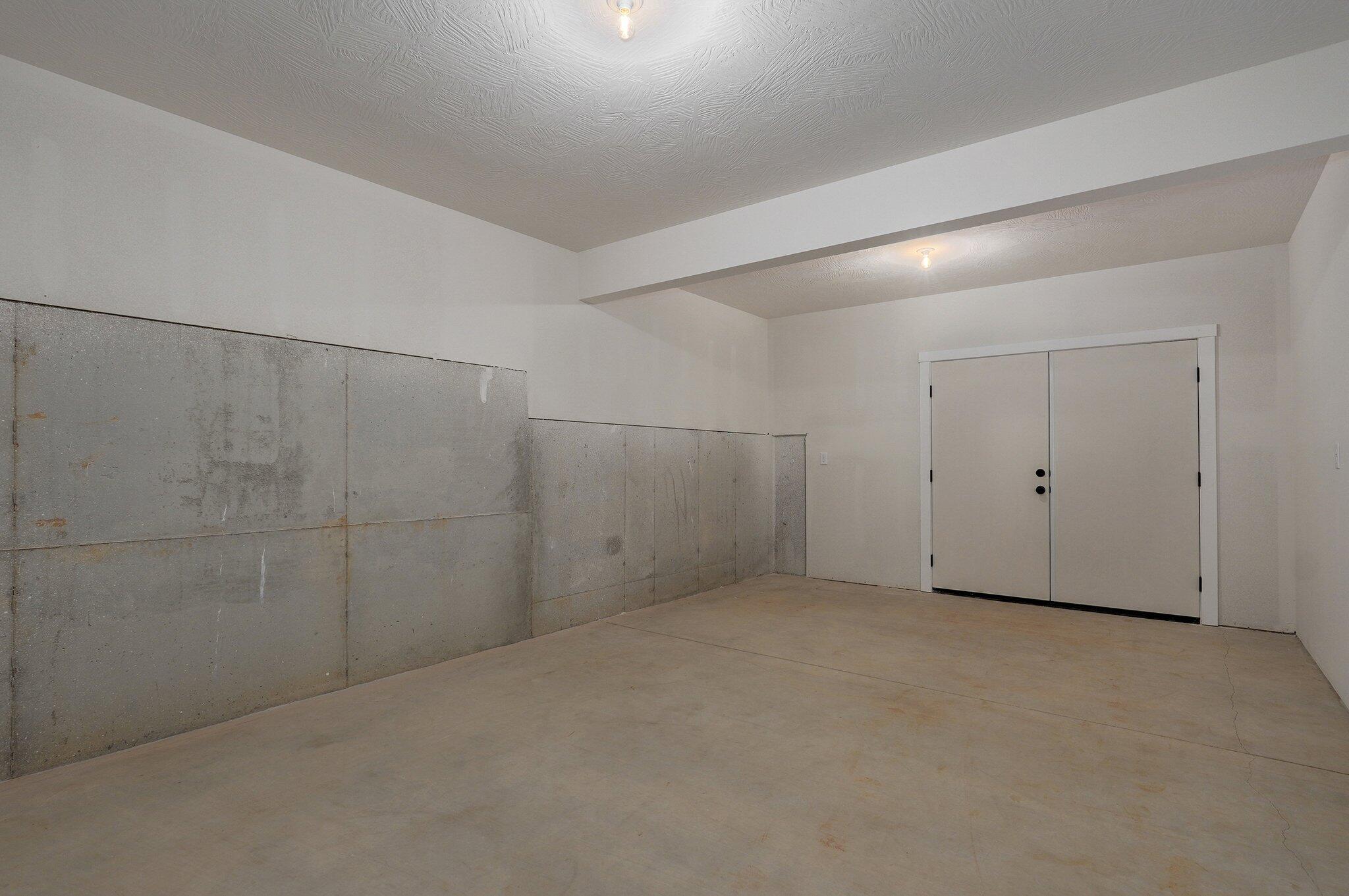 5942 South Franklin Avenue Property Photo 28