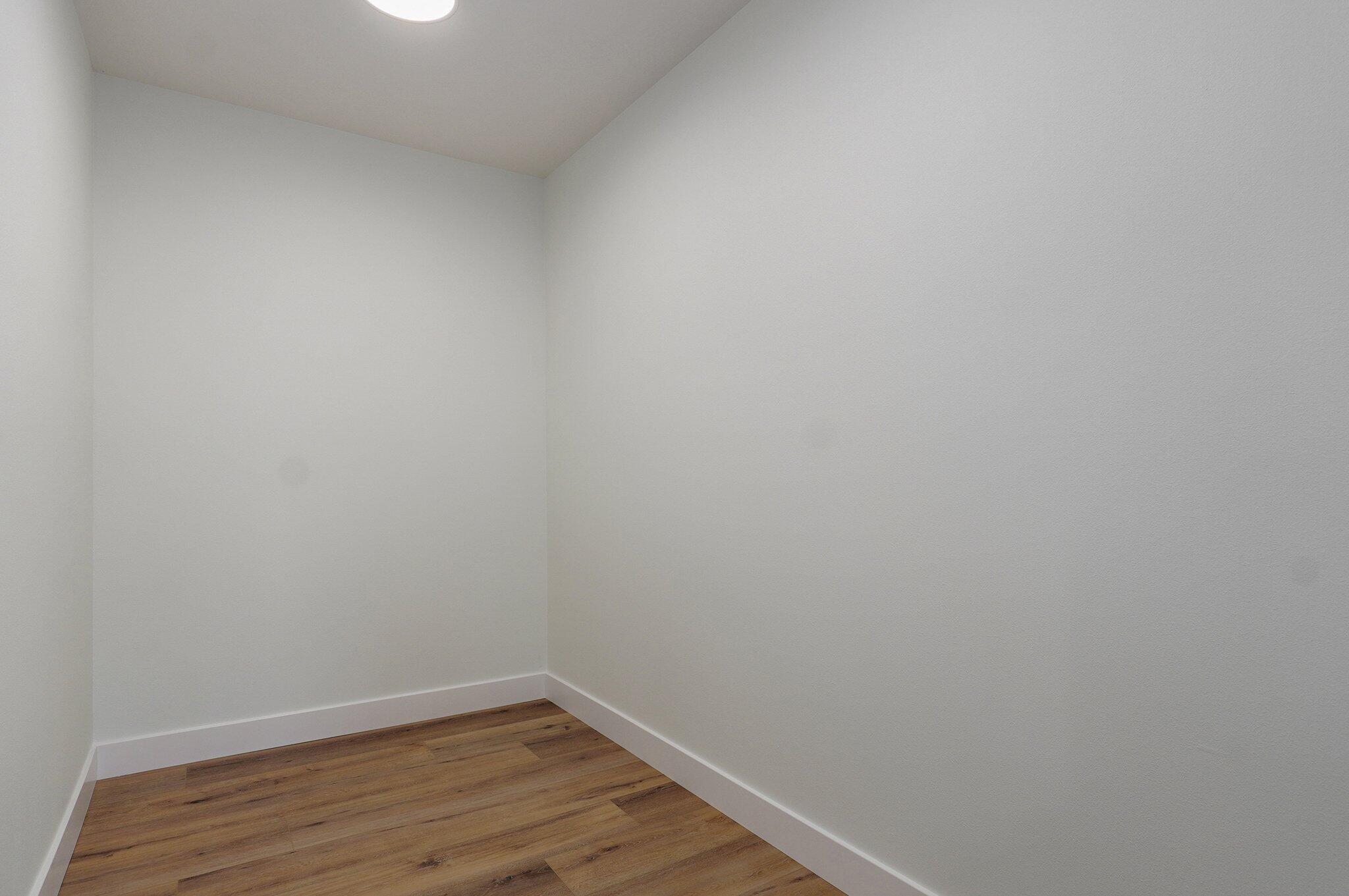 5942 South Franklin Avenue Property Photo 33