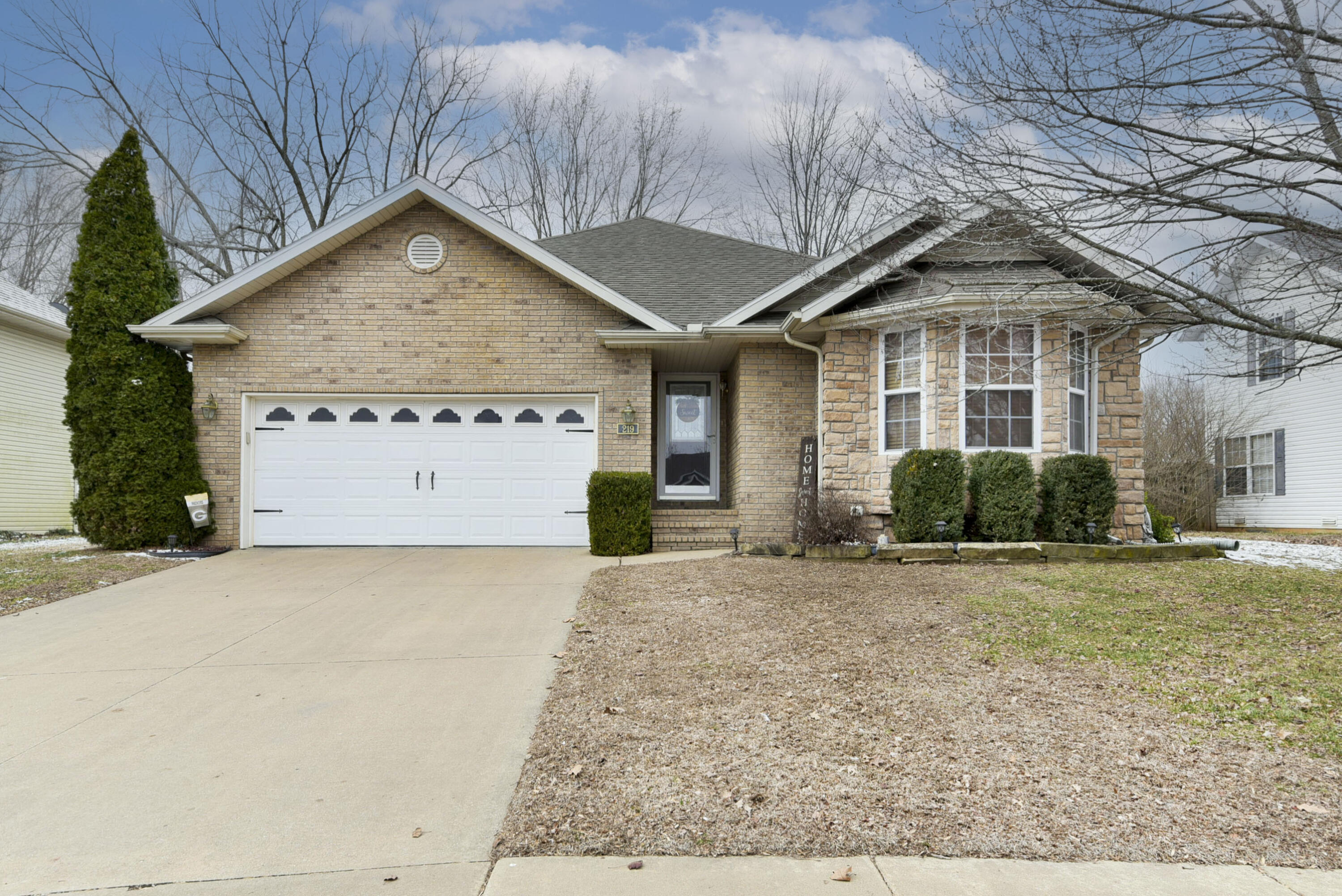 Cedarbrook Real Estate Listings Main Image