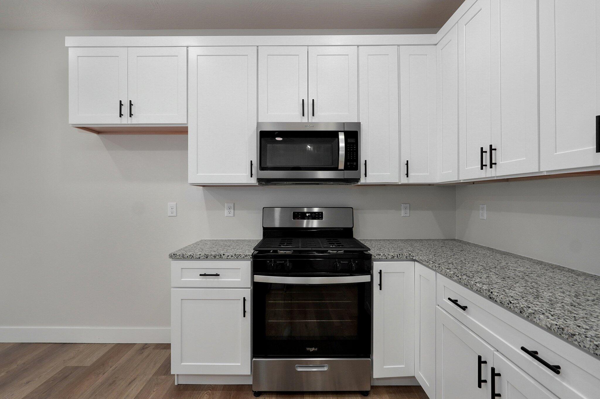 143 East Cowling Street Property Photo 16
