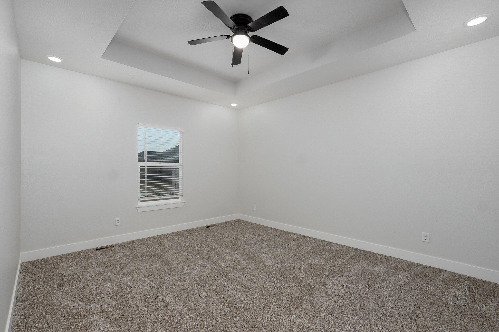 143 East Cowling Street Property Photo 21