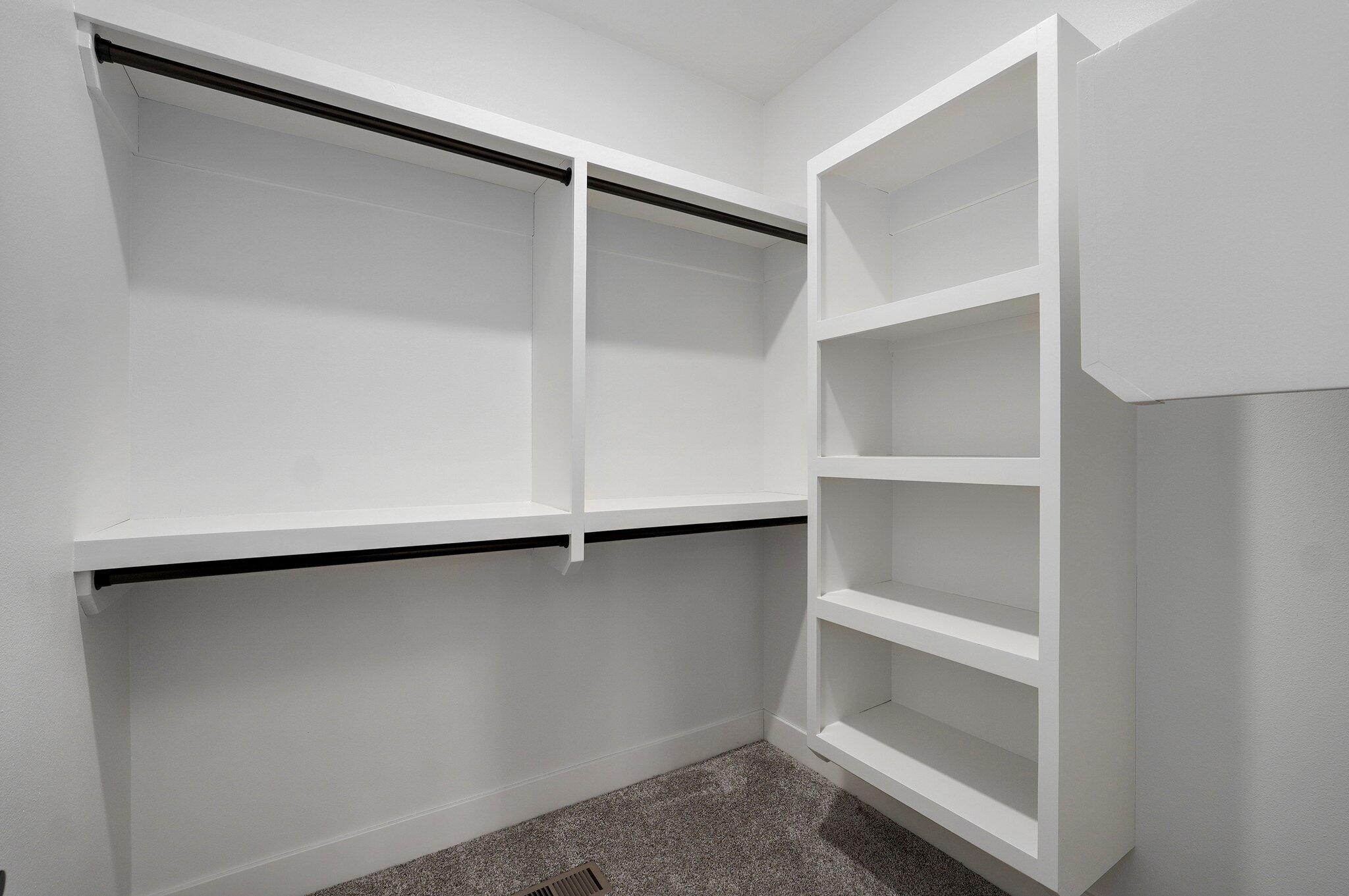 143 East Cowling Street Property Photo 25
