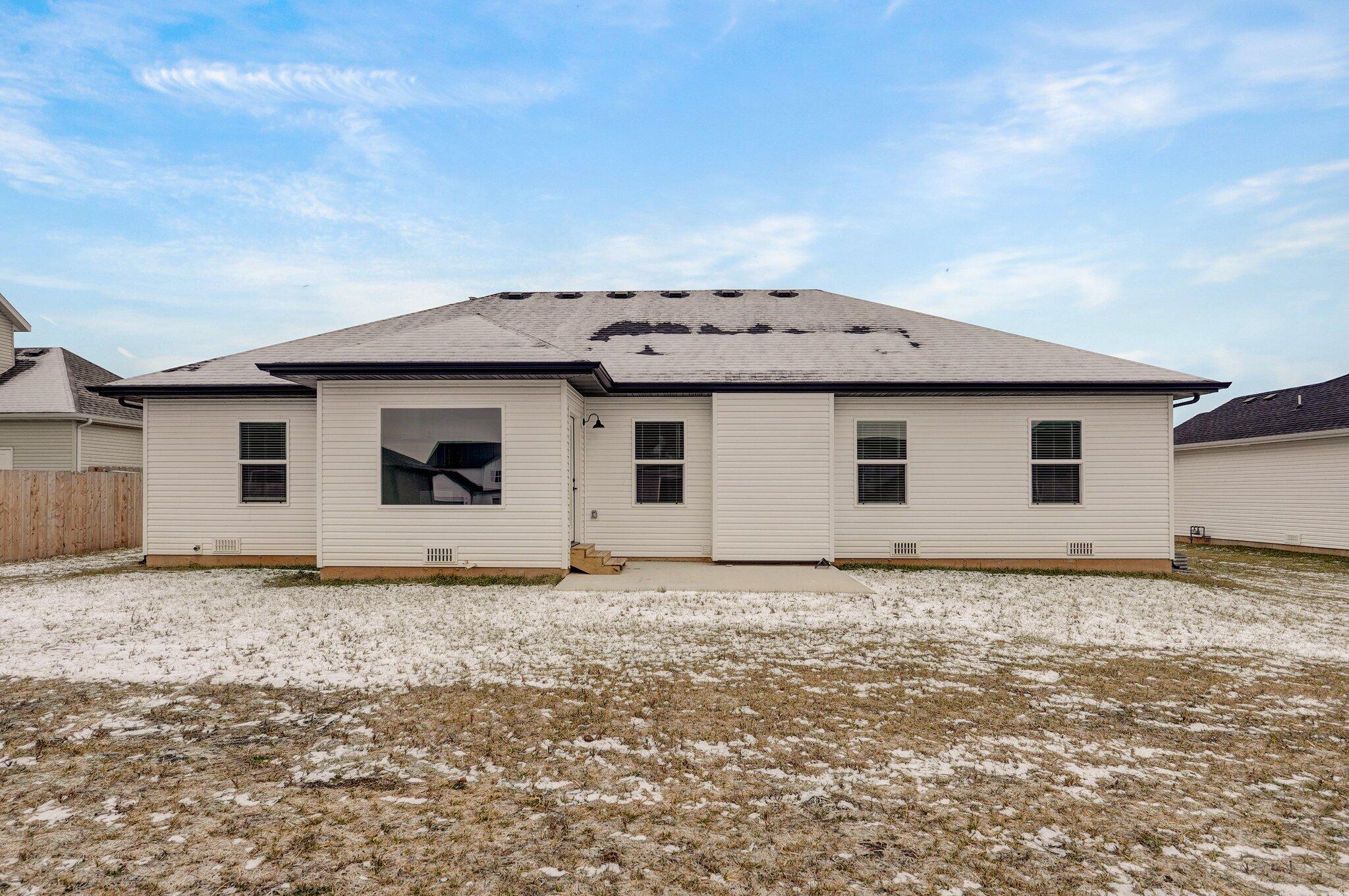 143 East Cowling Street Property Photo 32