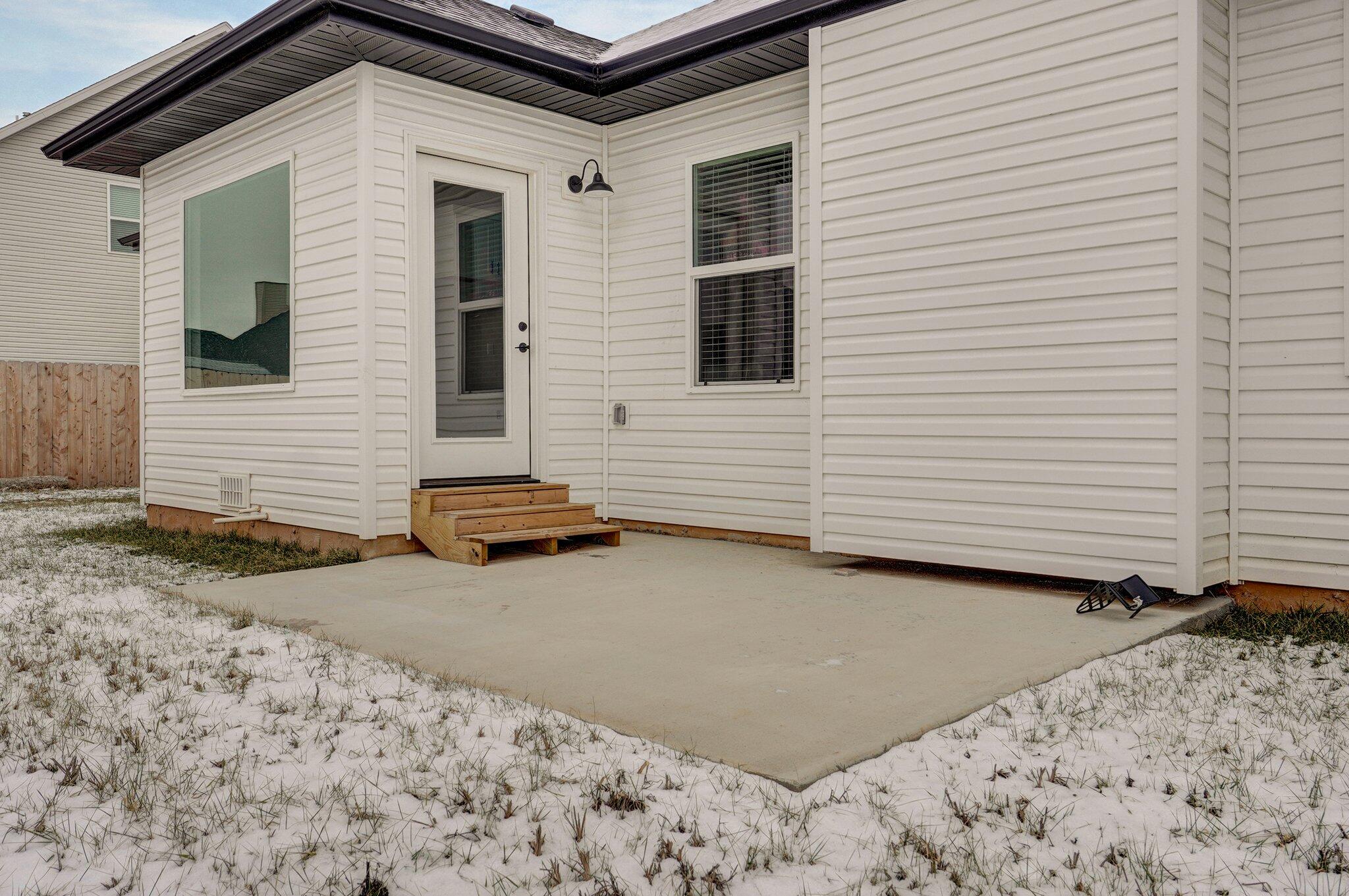 143 East Cowling Street Property Photo 35