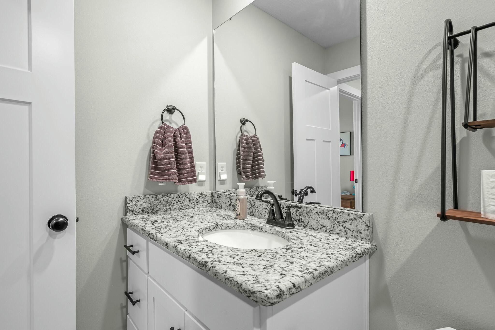 1107 South Swift Avenue Property Photo 26