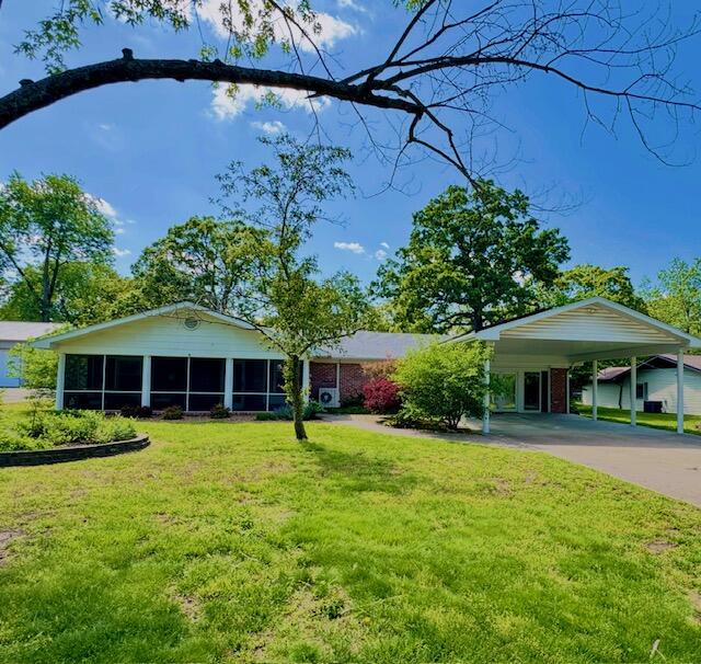 721 North Canton Avenue Property Photo 1