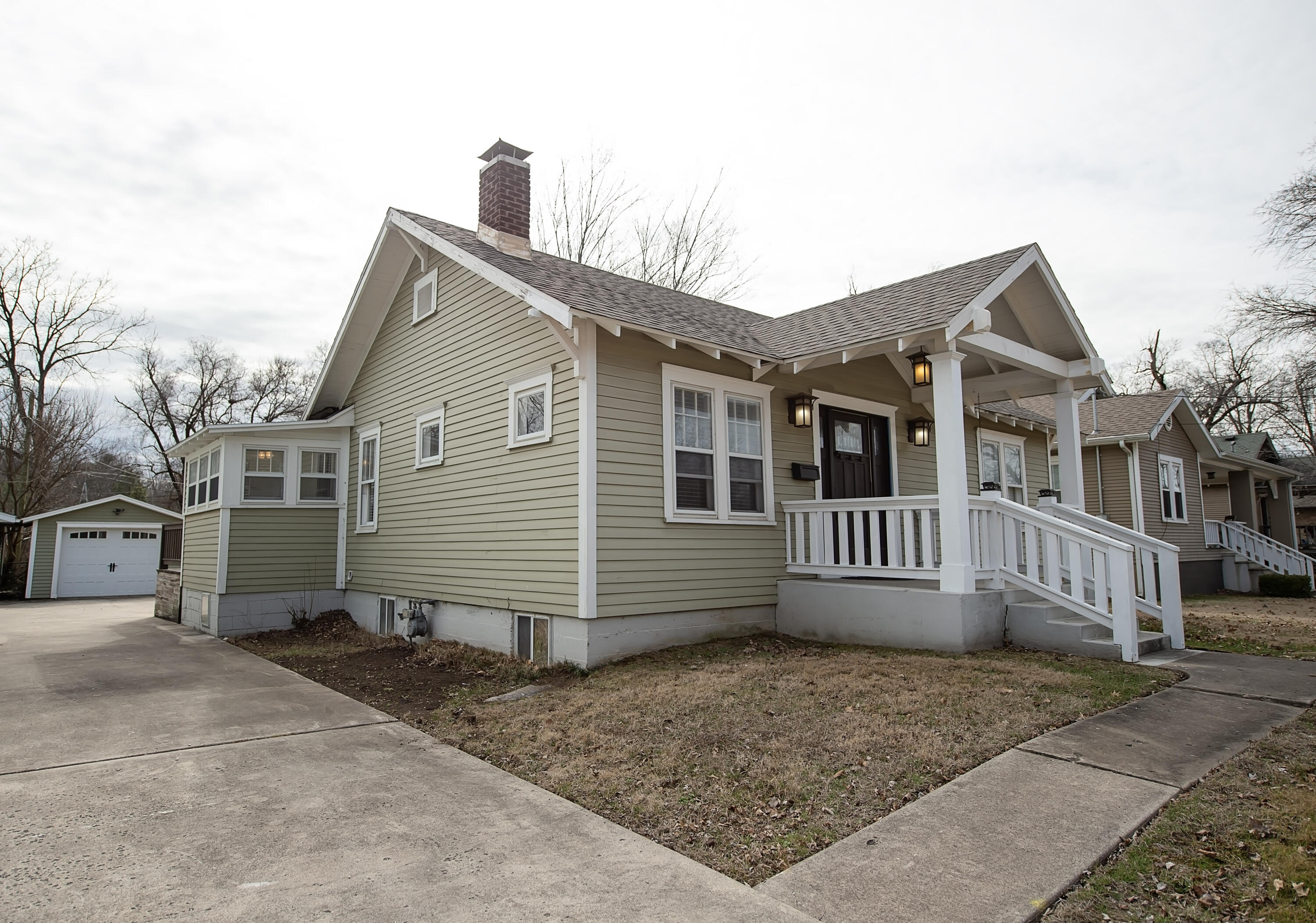 Meadowbrook Real Estate Listings Main Image