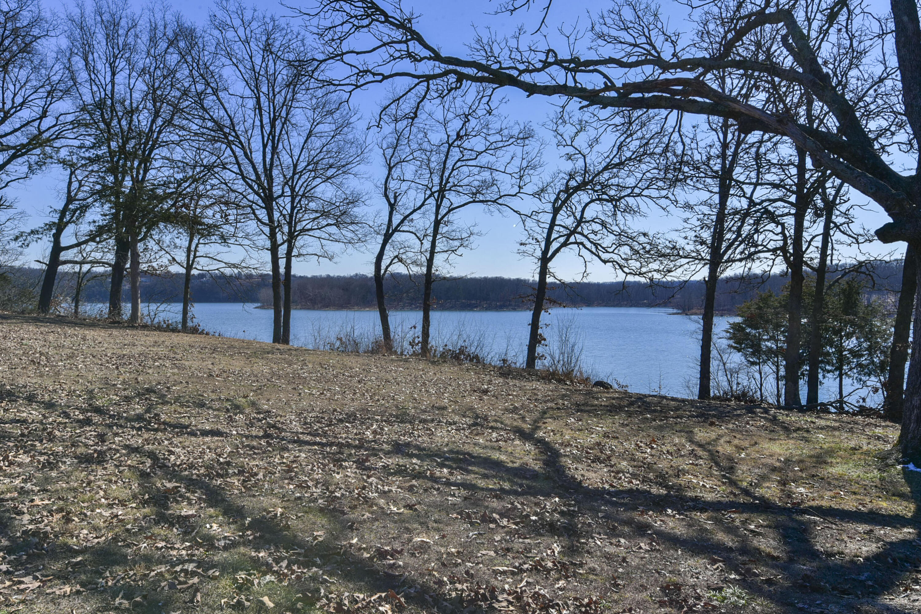26237 Twin Rivers Drive Property Photo 5