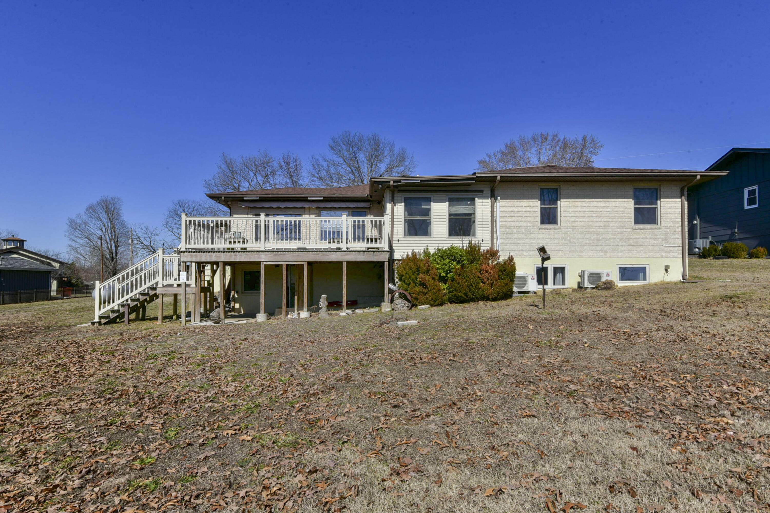 26237 Twin Rivers Drive Property Photo 7