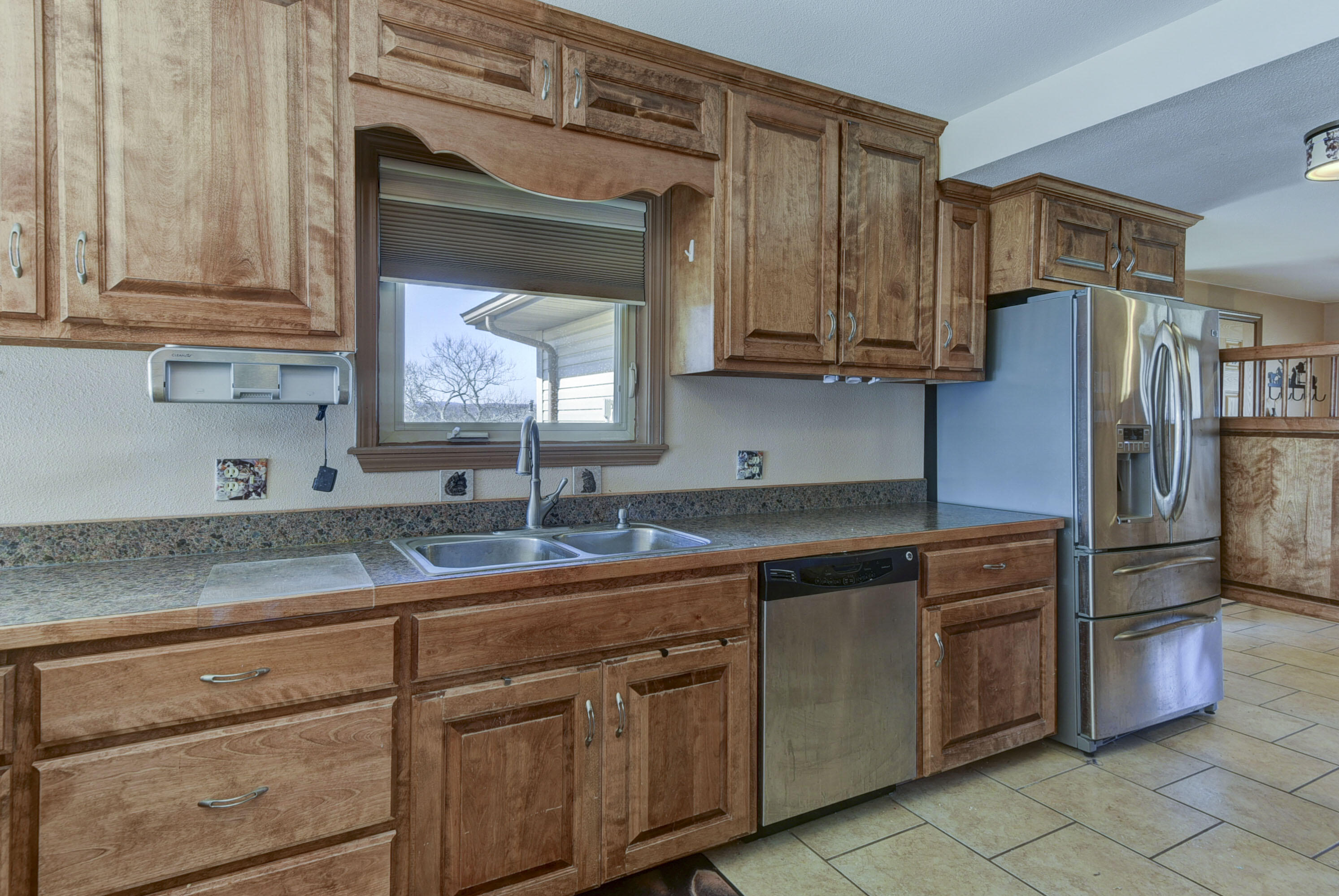 26237 Twin Rivers Drive Property Photo 15