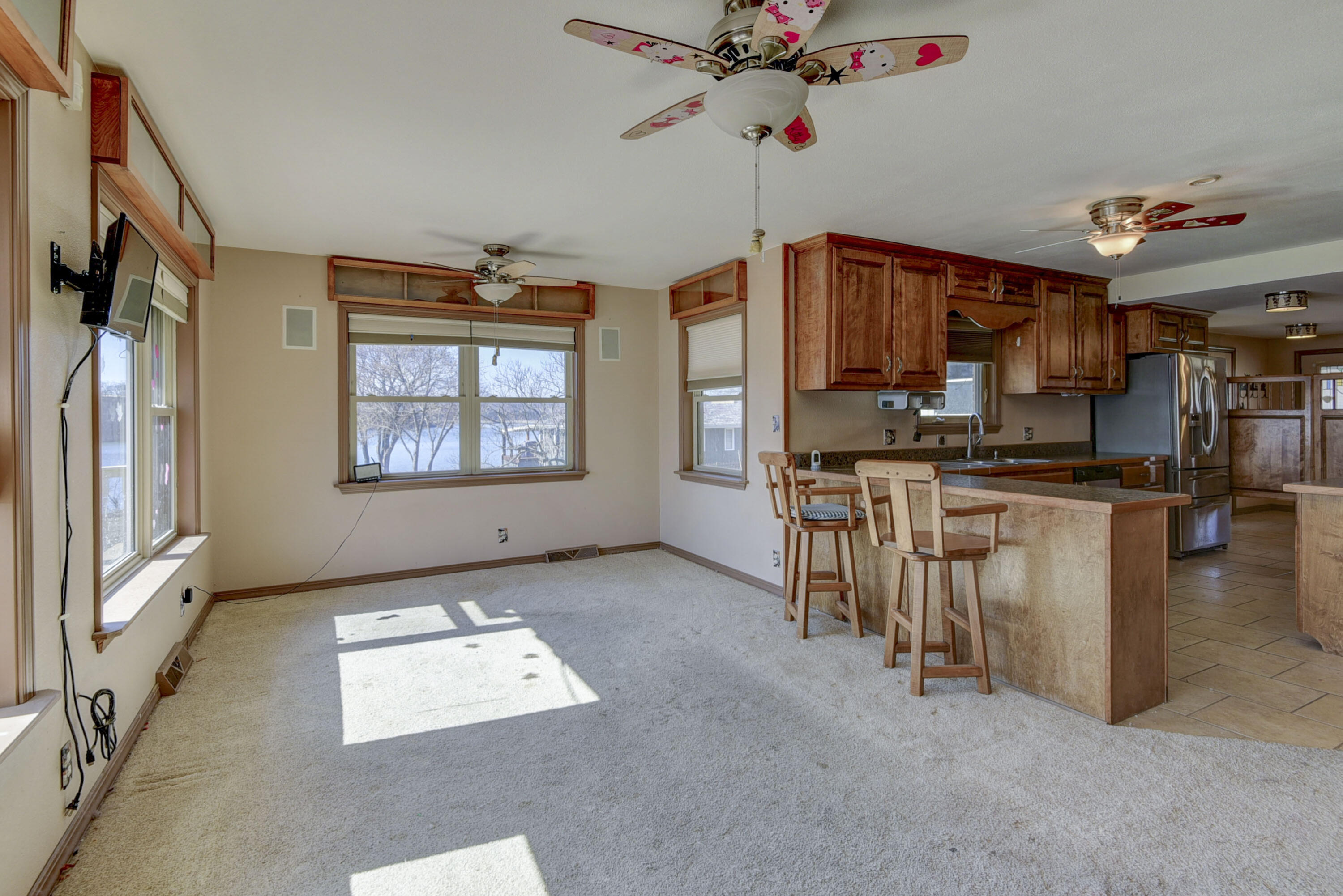 26237 Twin Rivers Drive Property Photo 18