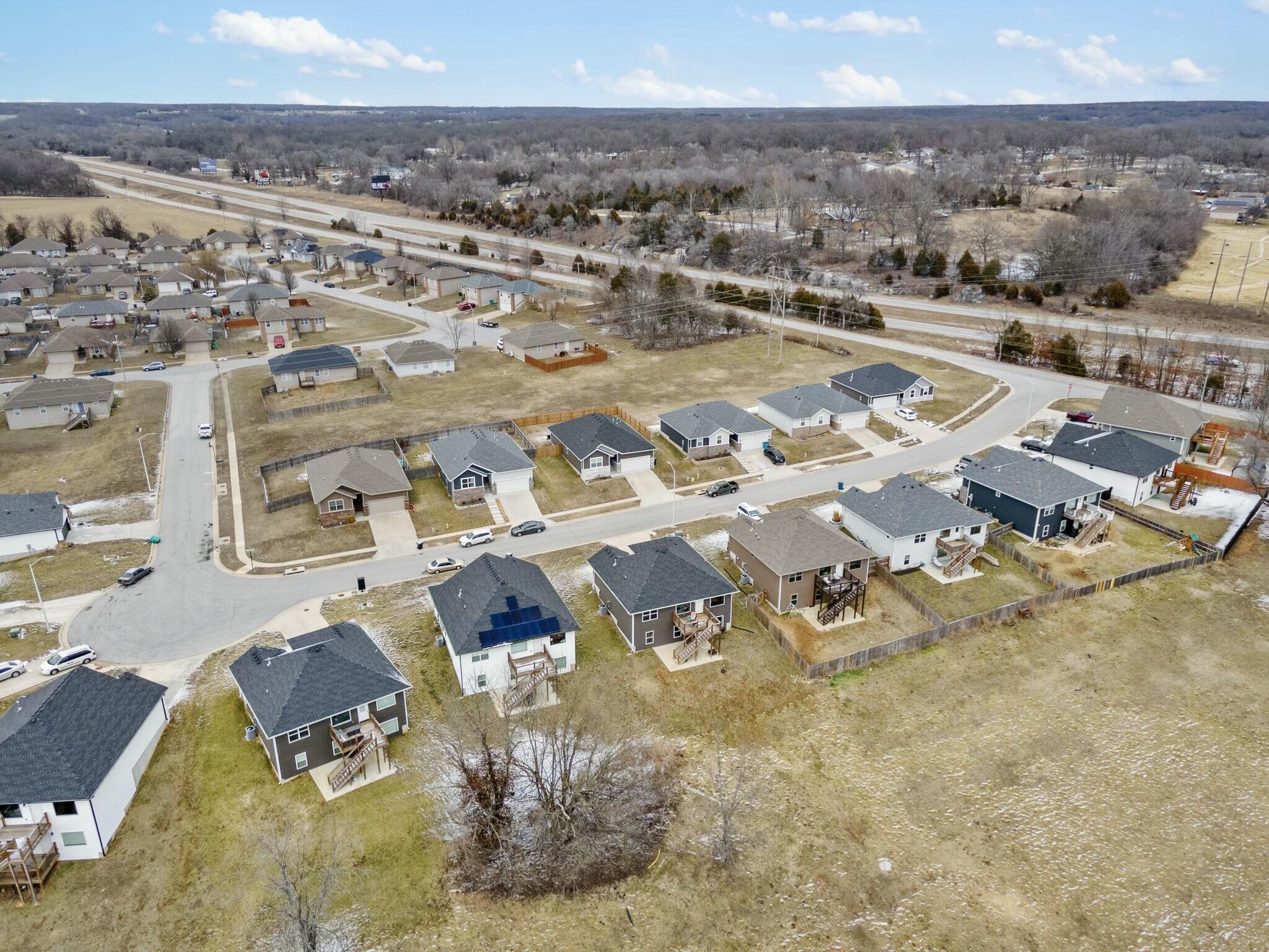 2412 West Twin Lakes Drive Property Photo 40